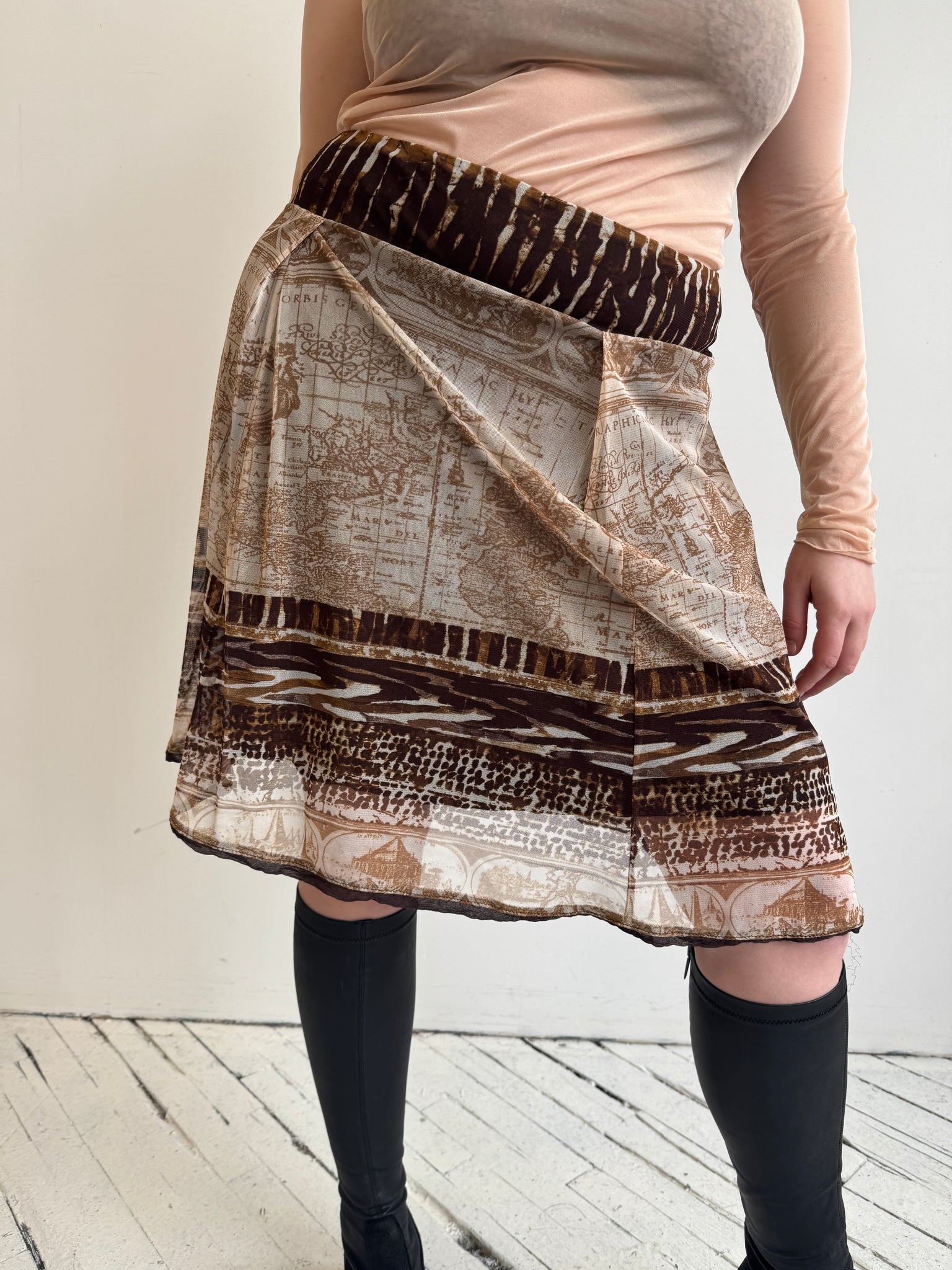 Italian Vintage - Brown Map Skirt (L/XL)