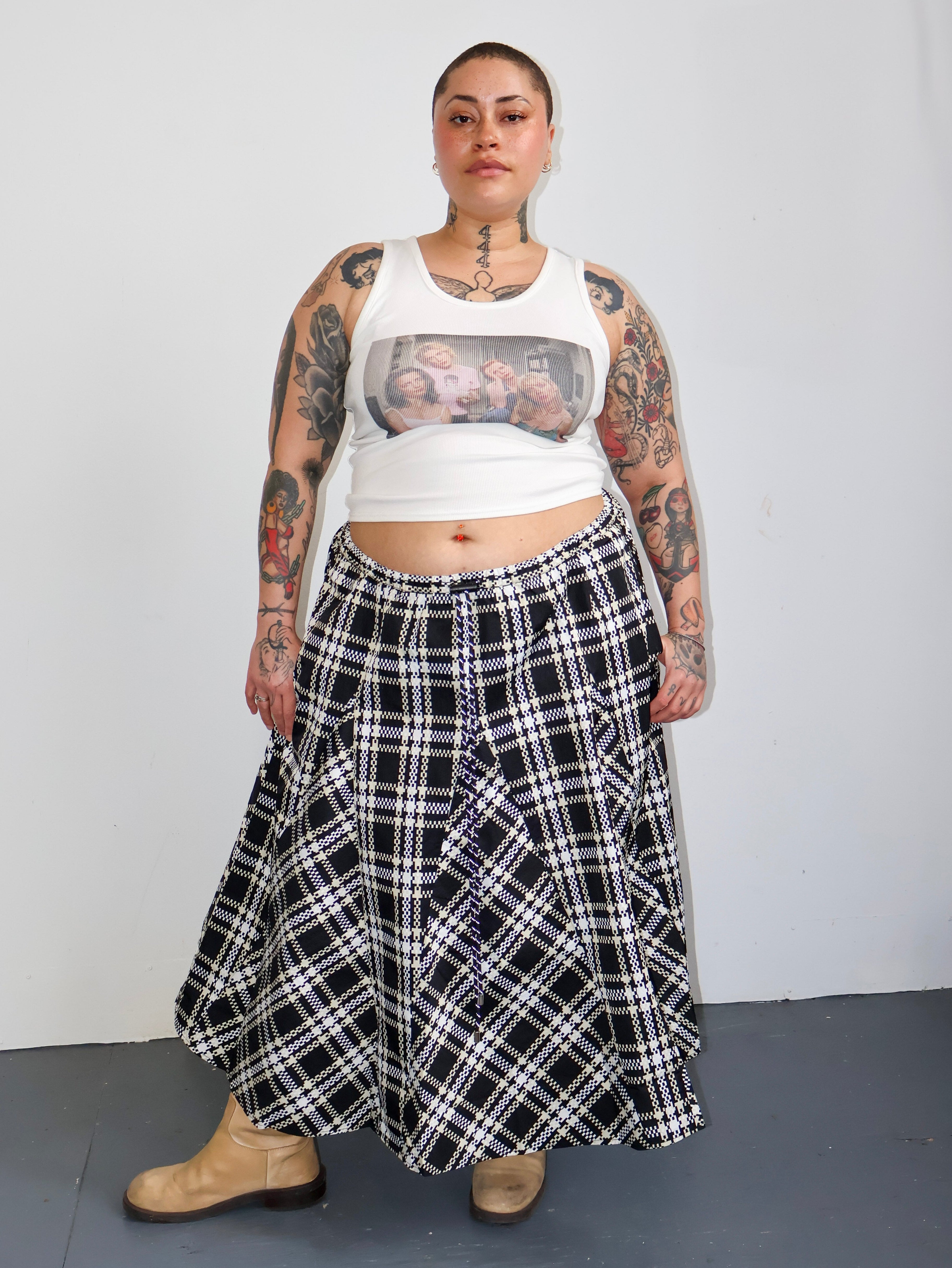 KkCo - Plaid Peak Skirt in Black Plaid (0X-4X)