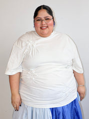 Estudio 1999 x BRZ - White Flor Tee (3X/4X)