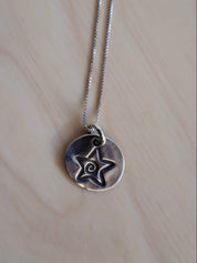 Vintage - Silver Doodle Star Necklace (18”)