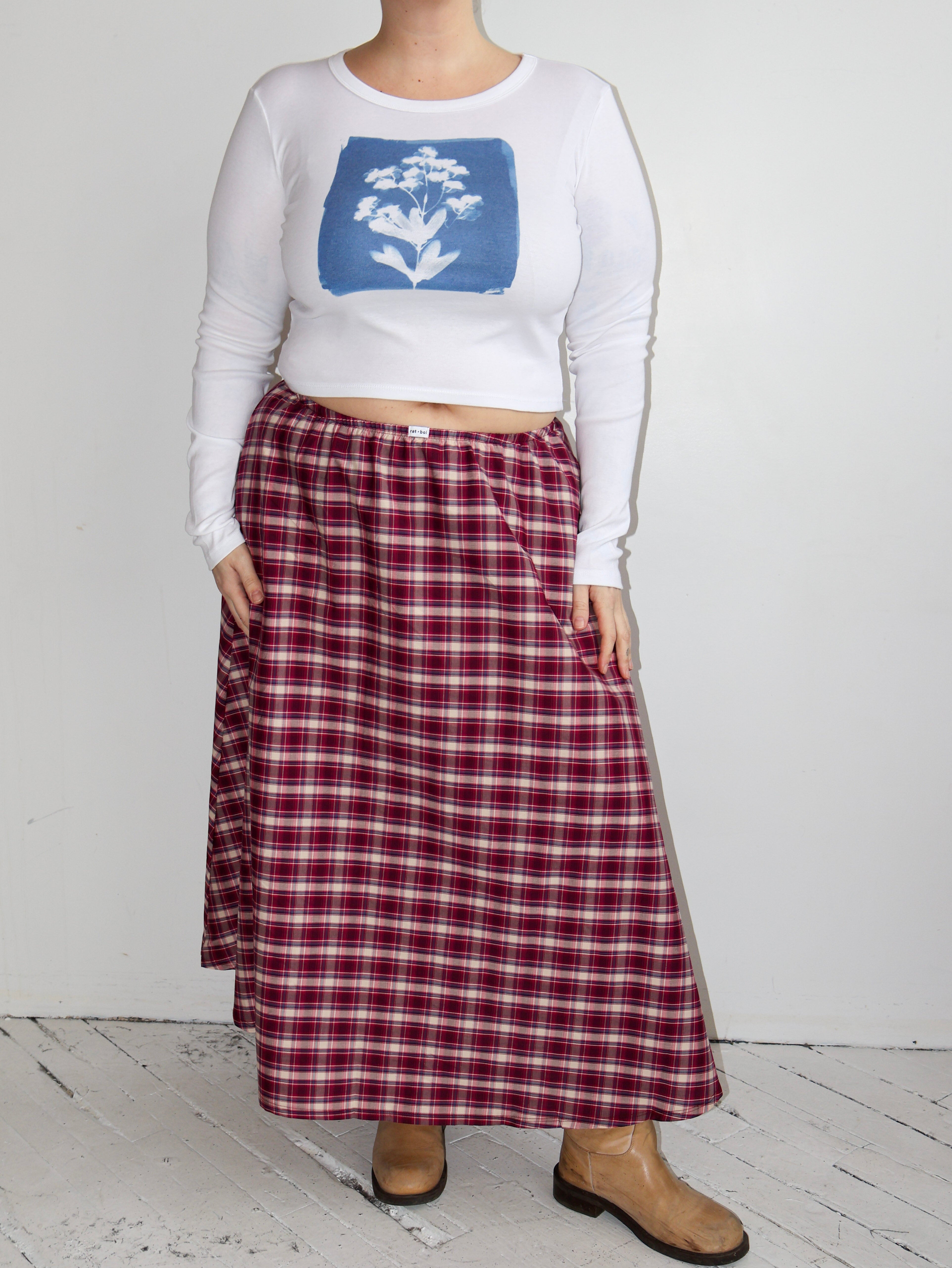 Laila Textiles - Blue Flower Long Sleeve T-Shirt (L-2X)