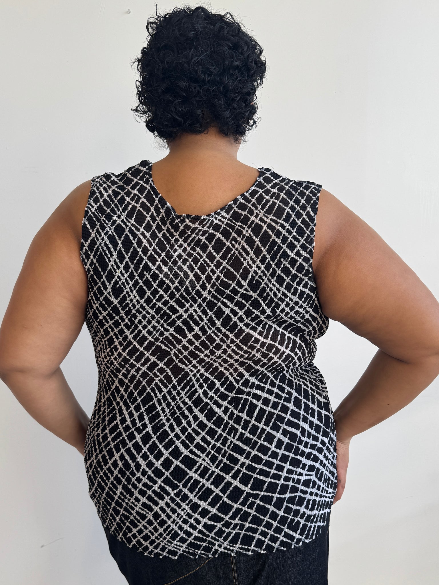 Vintage - Pleated Black and White Geometric Tank (2X/3X)