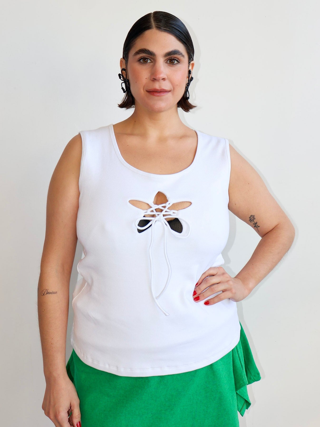 ABL ESTUDIO - Cropped Star Tank Top (1X-4X)