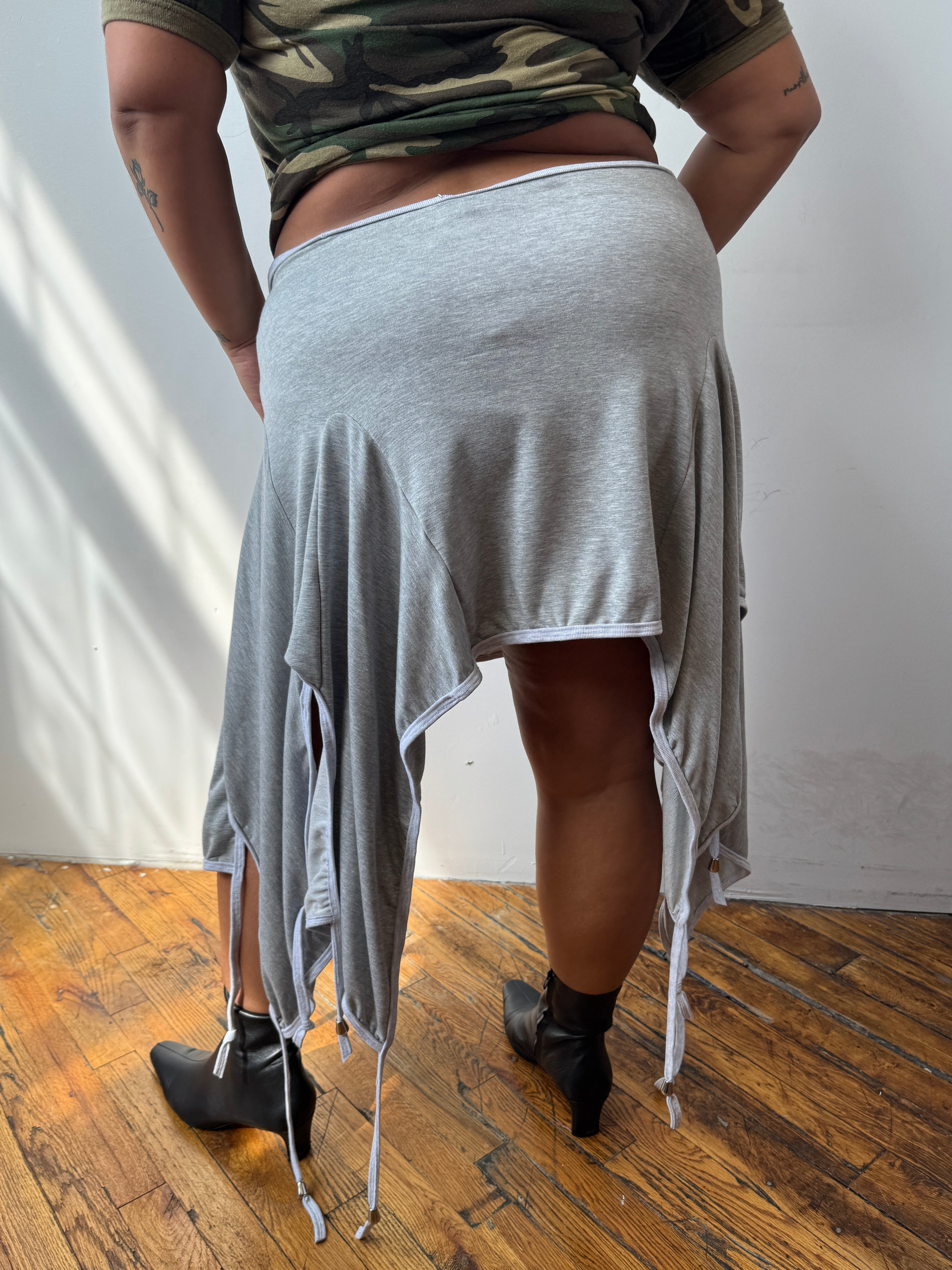 Annie Berry Skirt - Grey