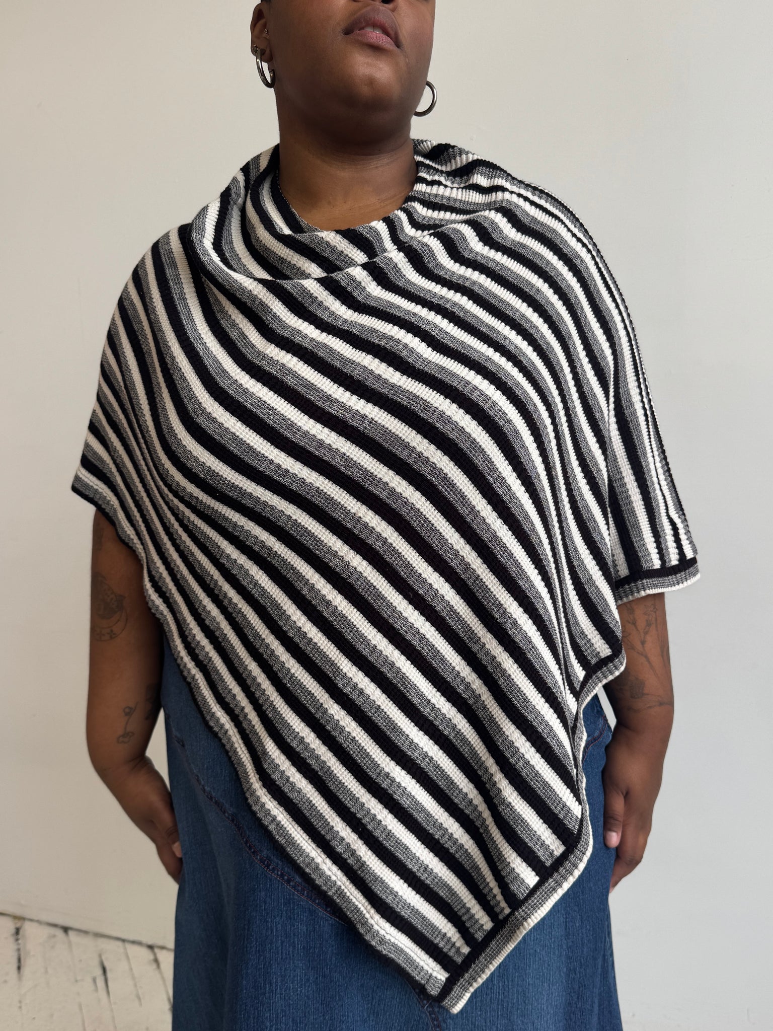 Vintage - Striped Poncho (L-4X)