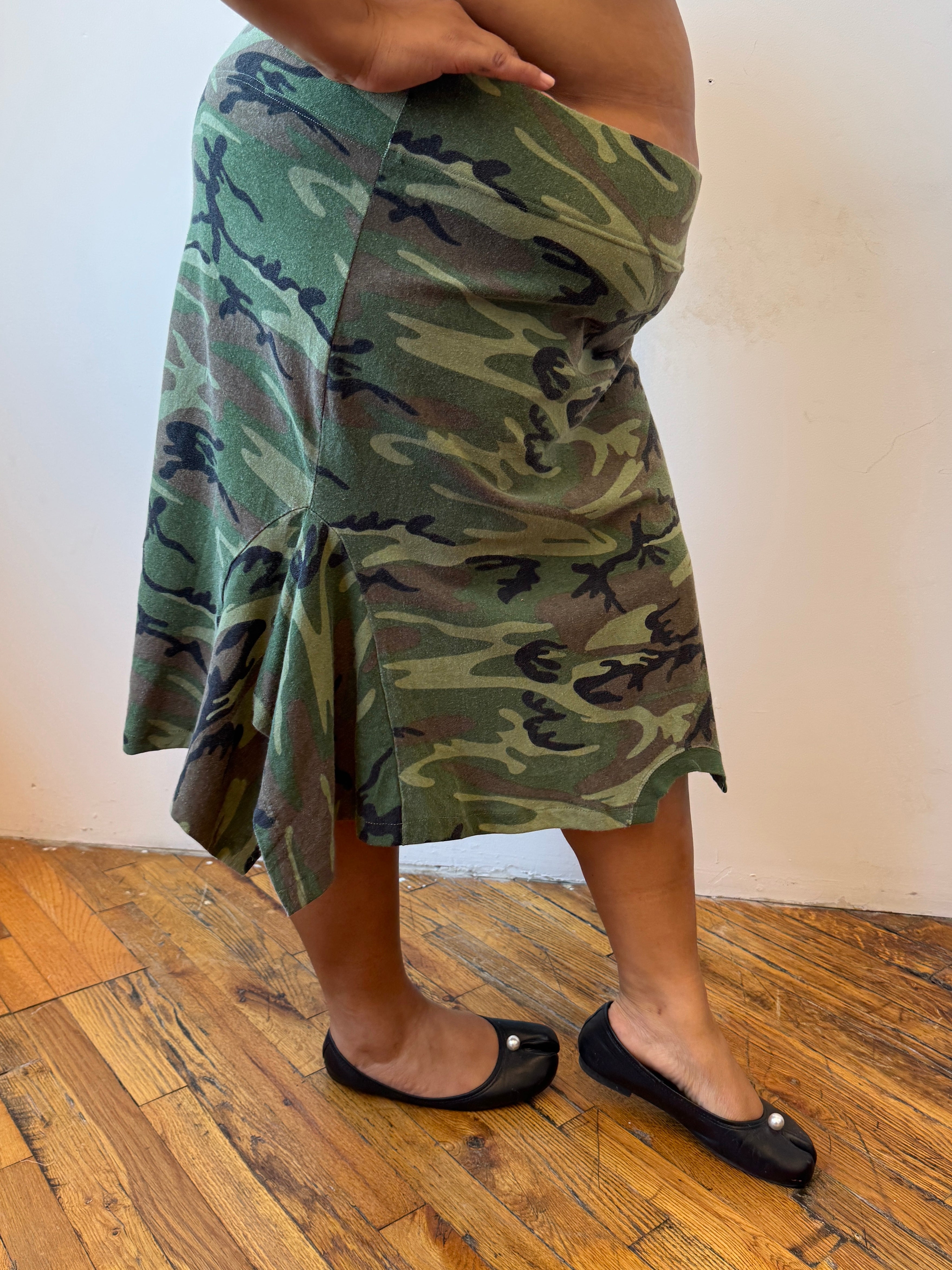 Gina Correri - Camo Midi Skirt (L/XL + 3X)
