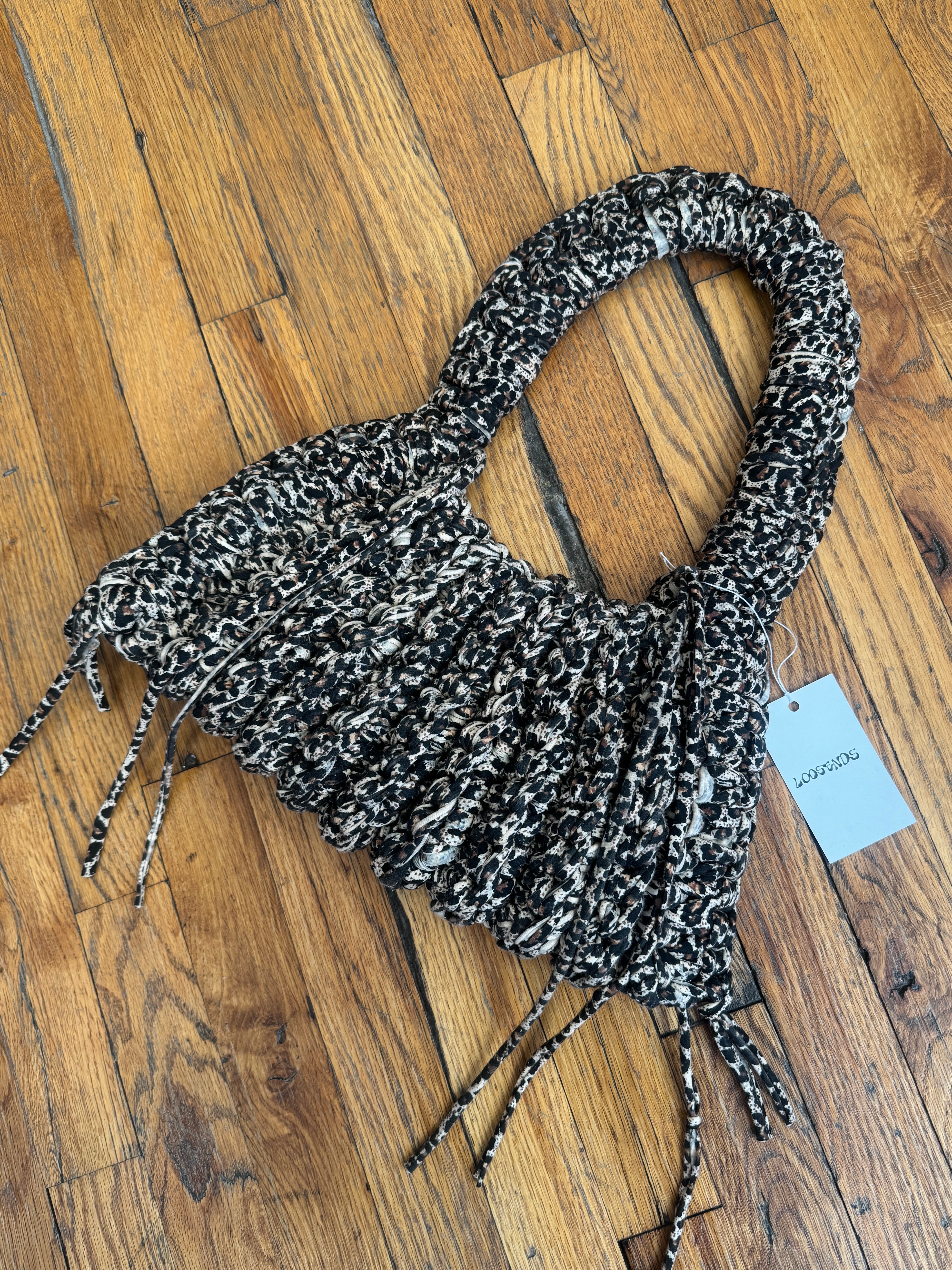 LOOSENDS - Dusk Shoulder Bag in Popped Leopard
