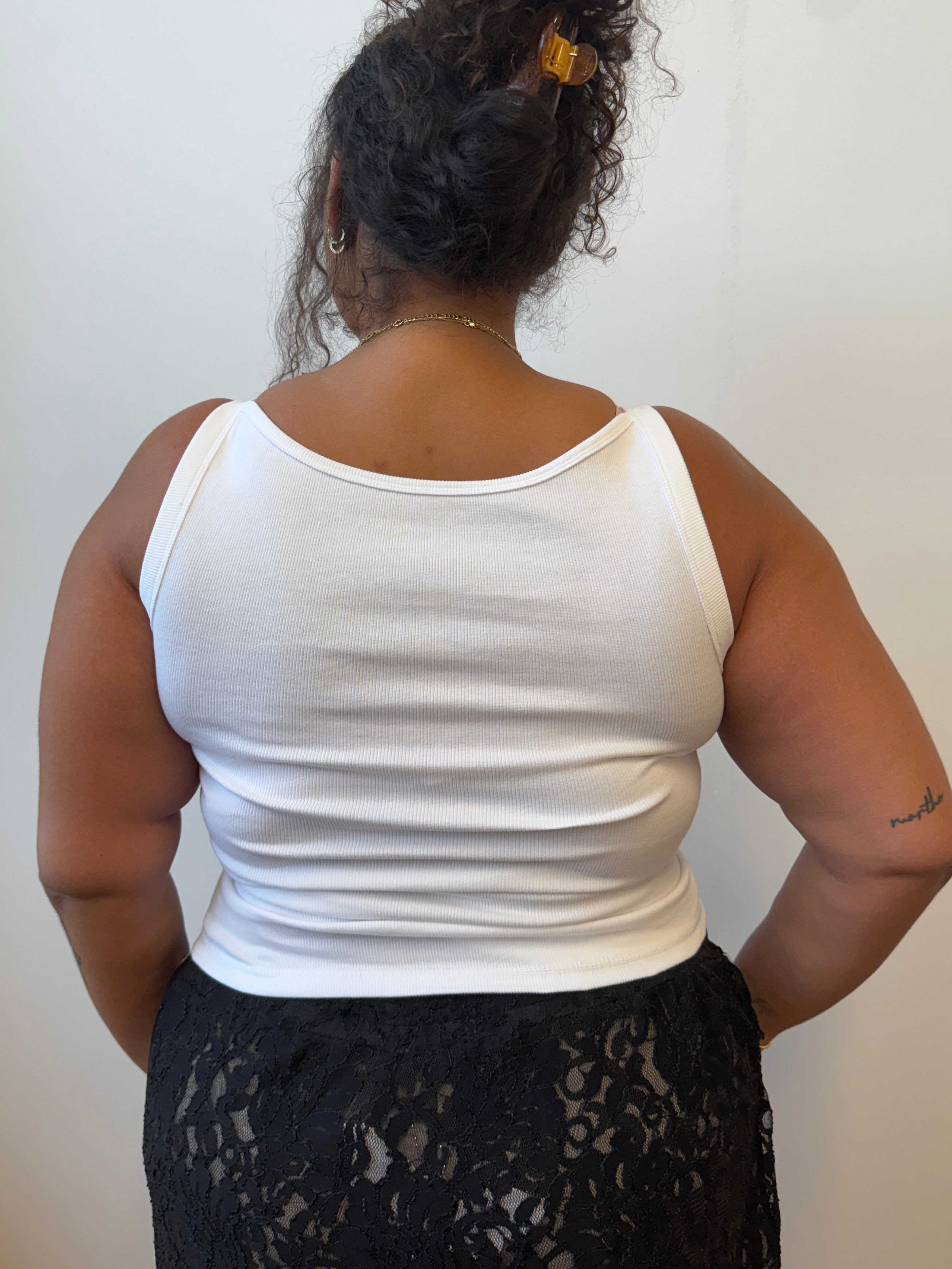 Coco Clem Tank - Carabiner Tank in White (L-5X)