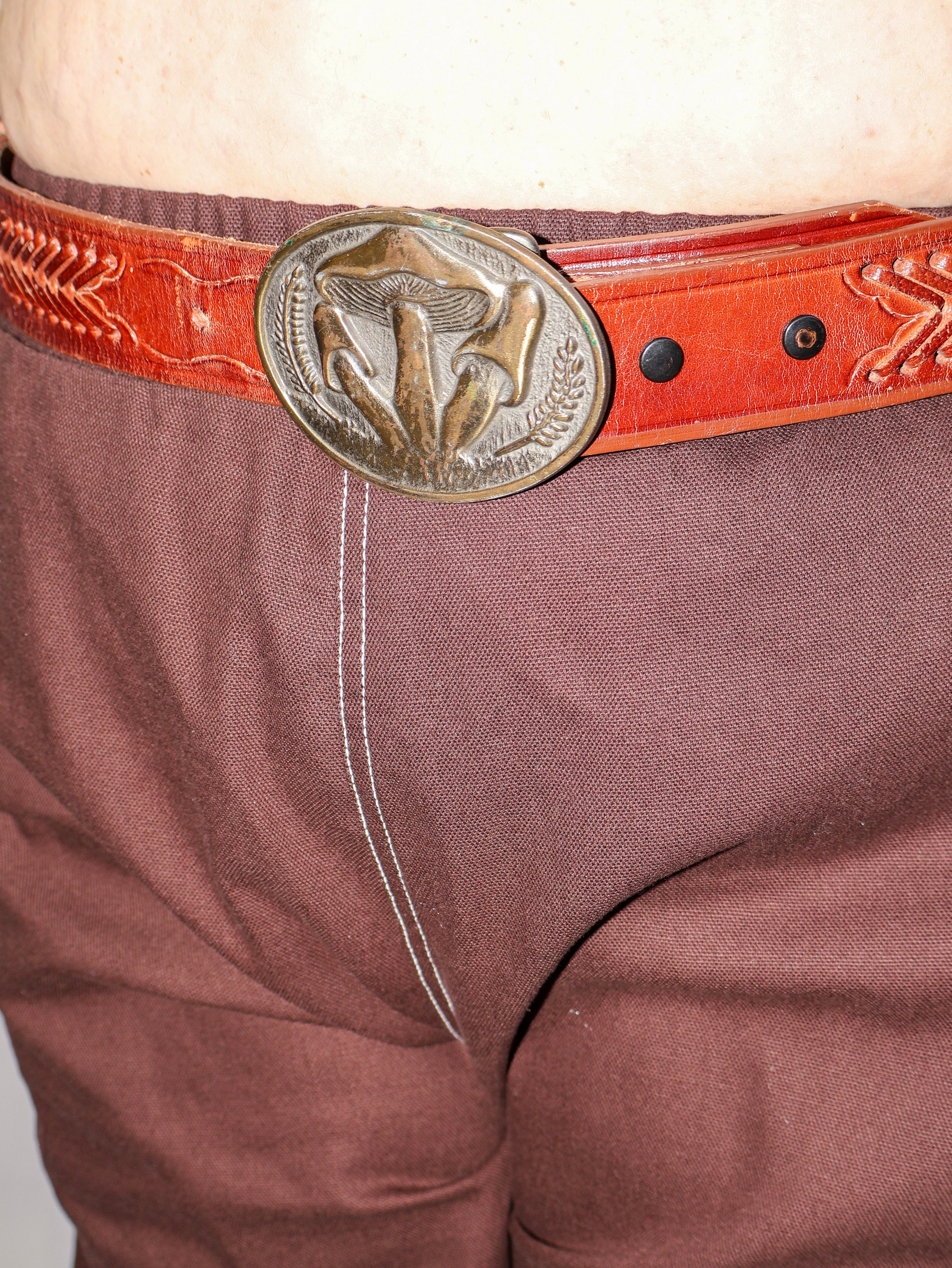 Lazy Sundays Home - Leather Mushroom Belt (48-55”)