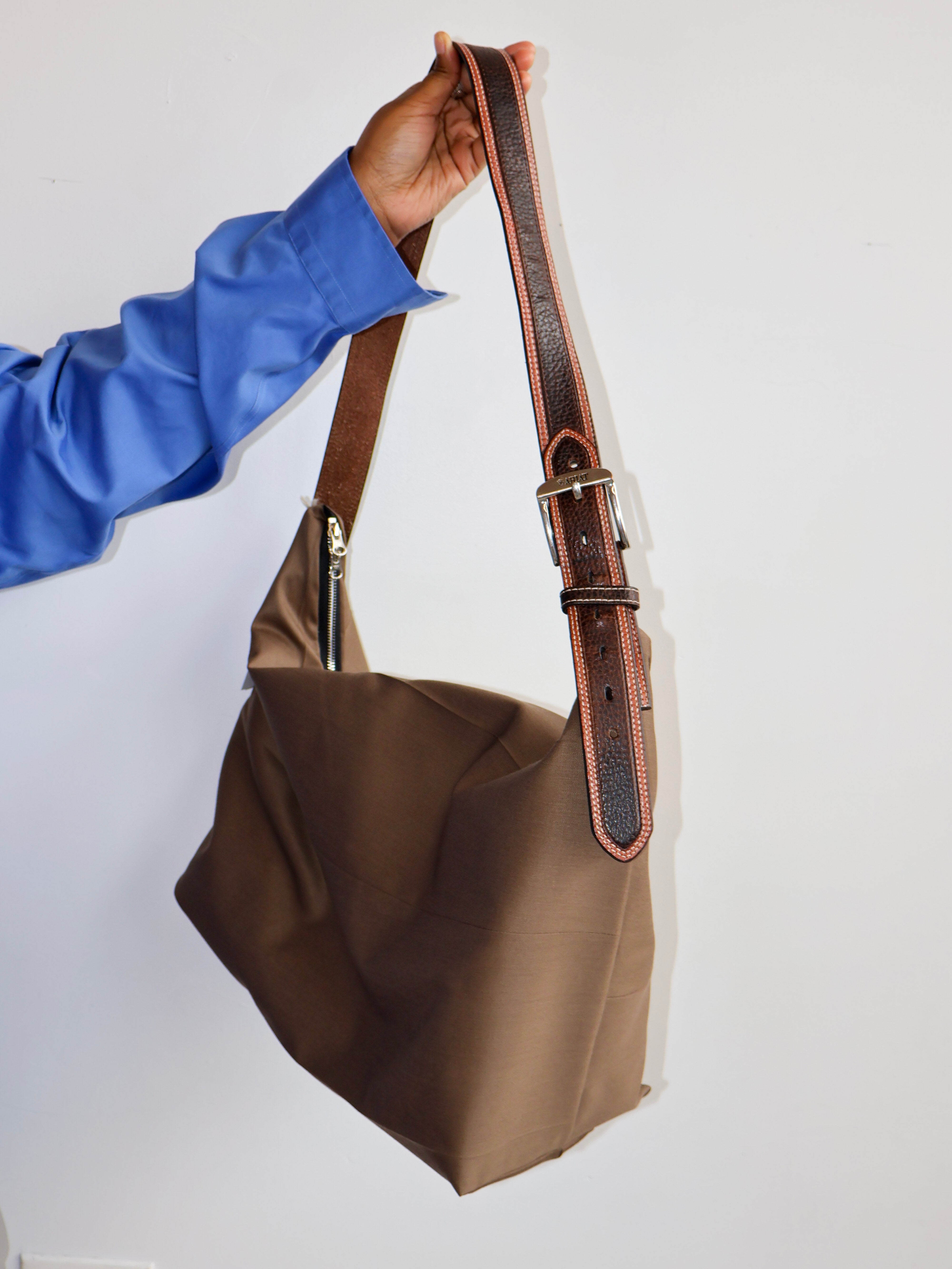 LOWKEN - Brown Commuter Belt Bag