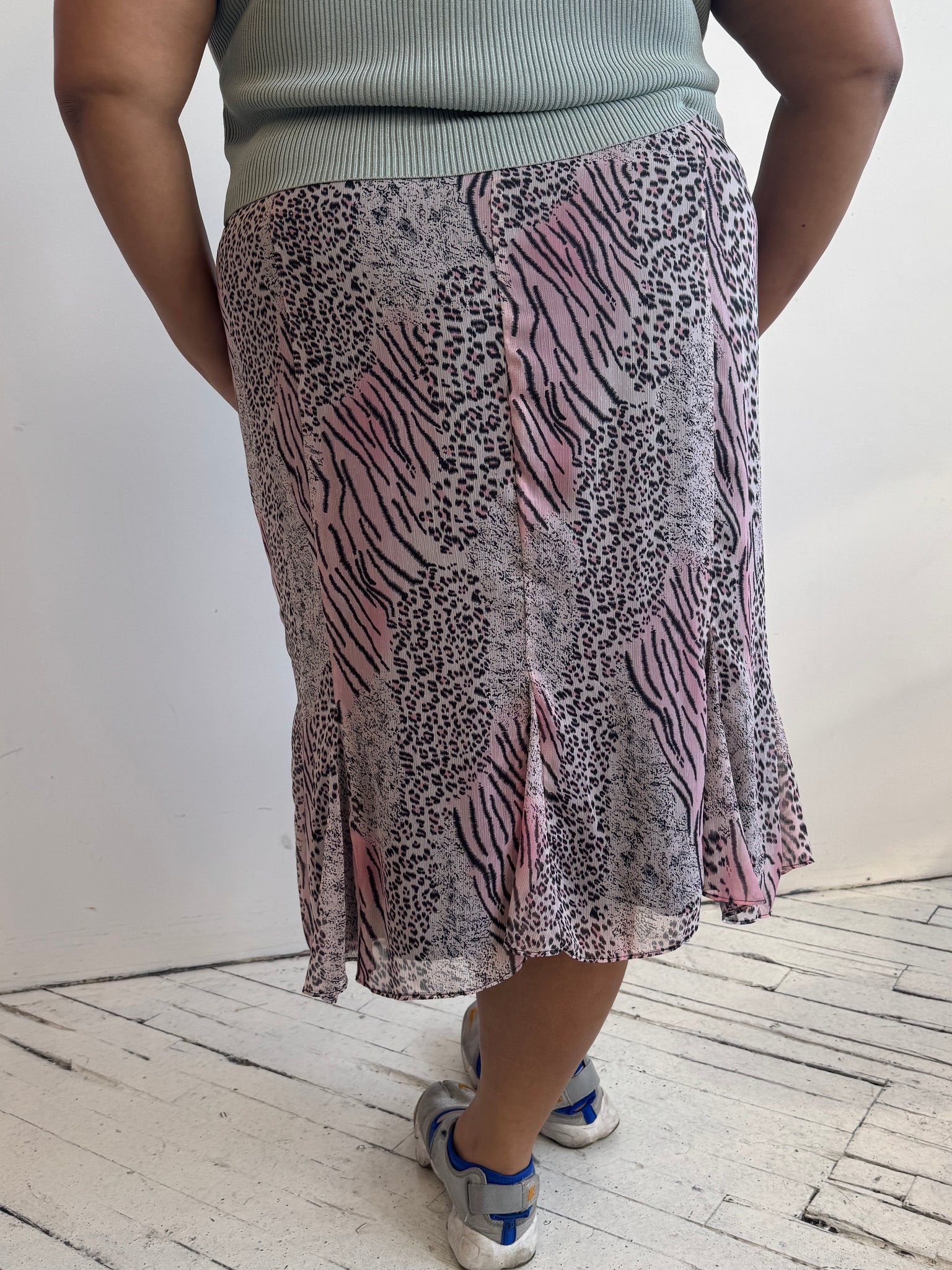 Vintage - Pink Animal Print Bias Skirt (2X/3X)