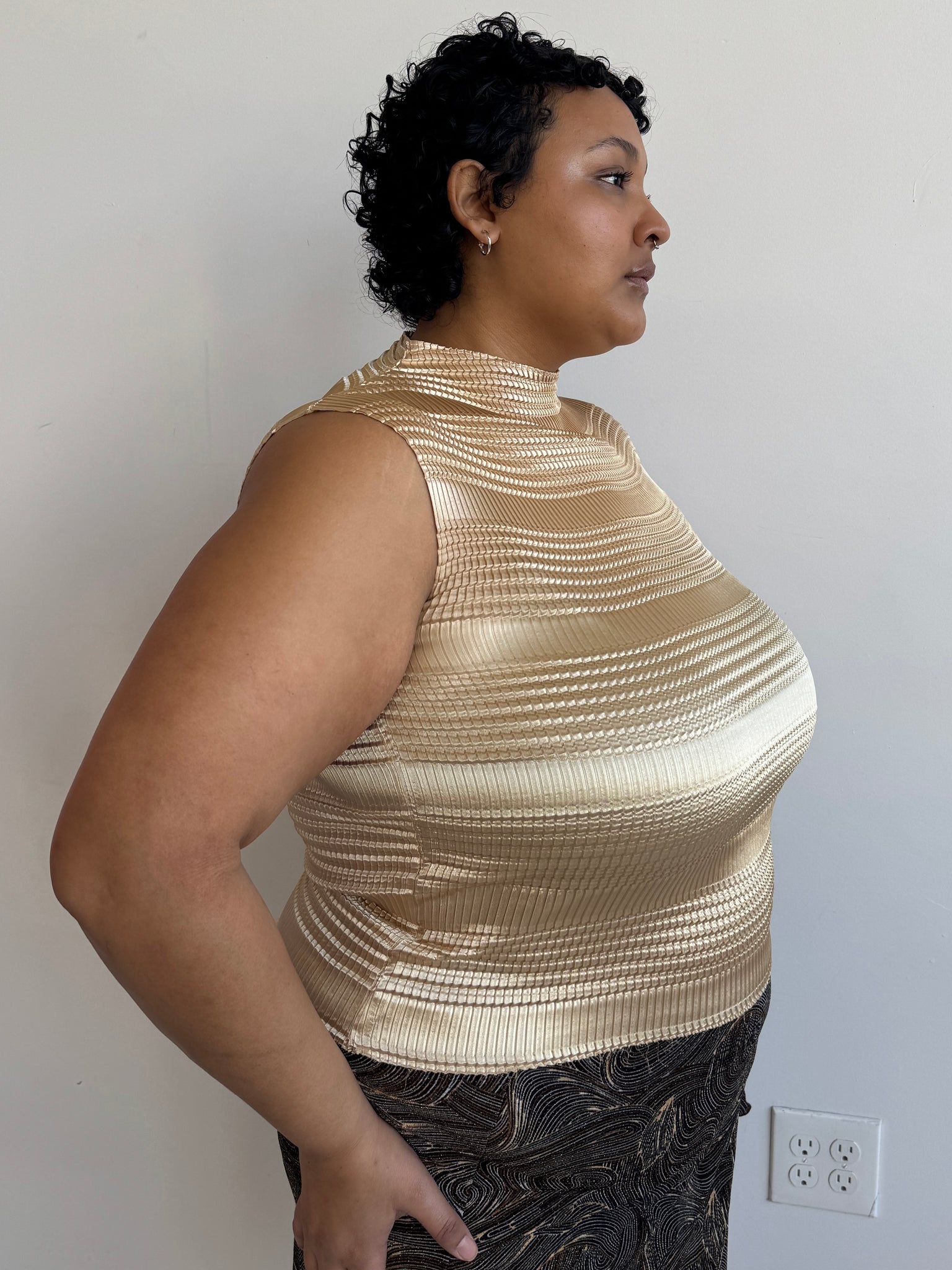 Vintage - Gold Stretch Tank (S-2X)