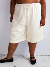 Boheme - Sweat Shorts in Milk (XL/1X + 2X/3X)