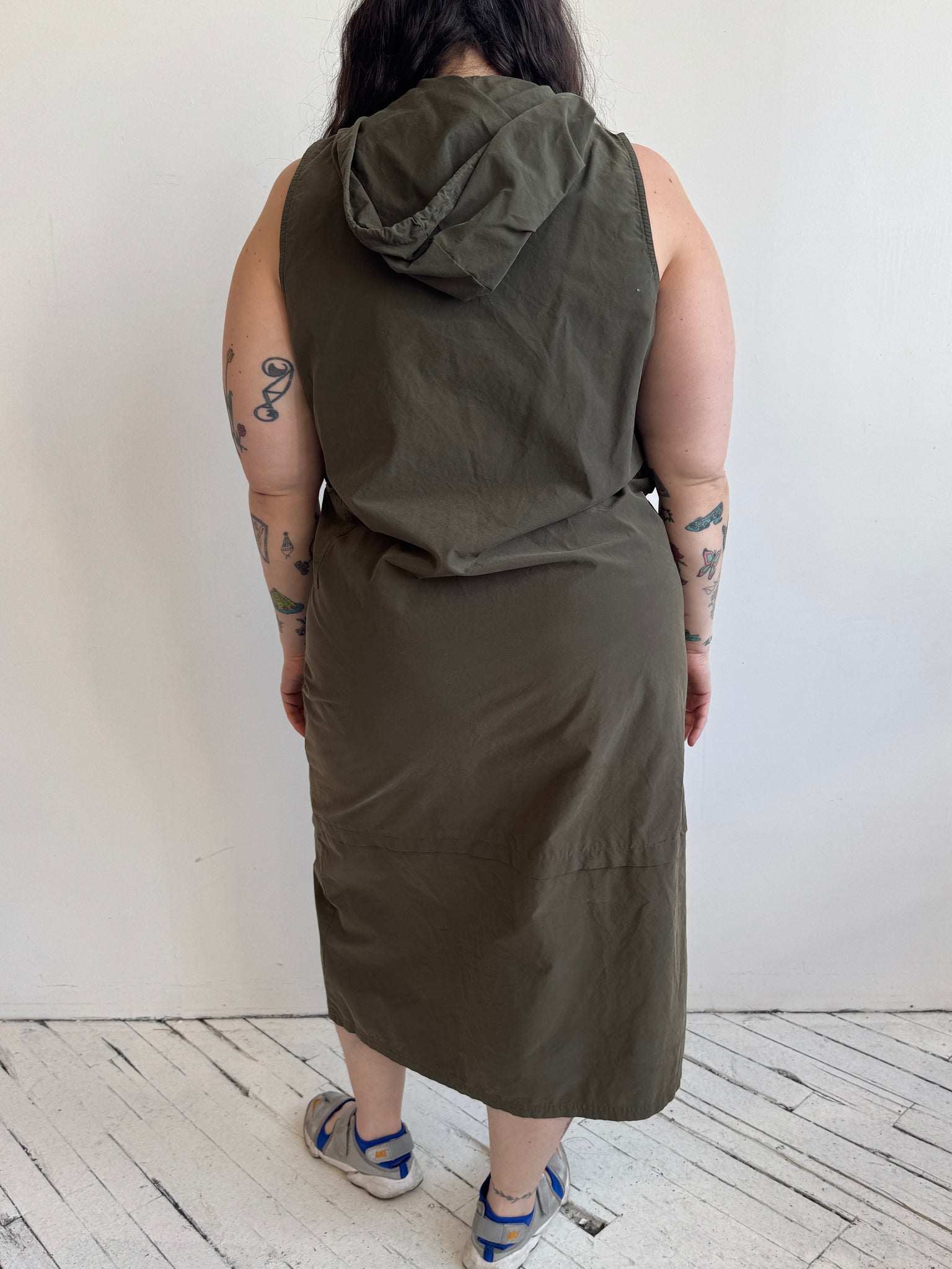 Vintage - Green Hooded Dress (1X)