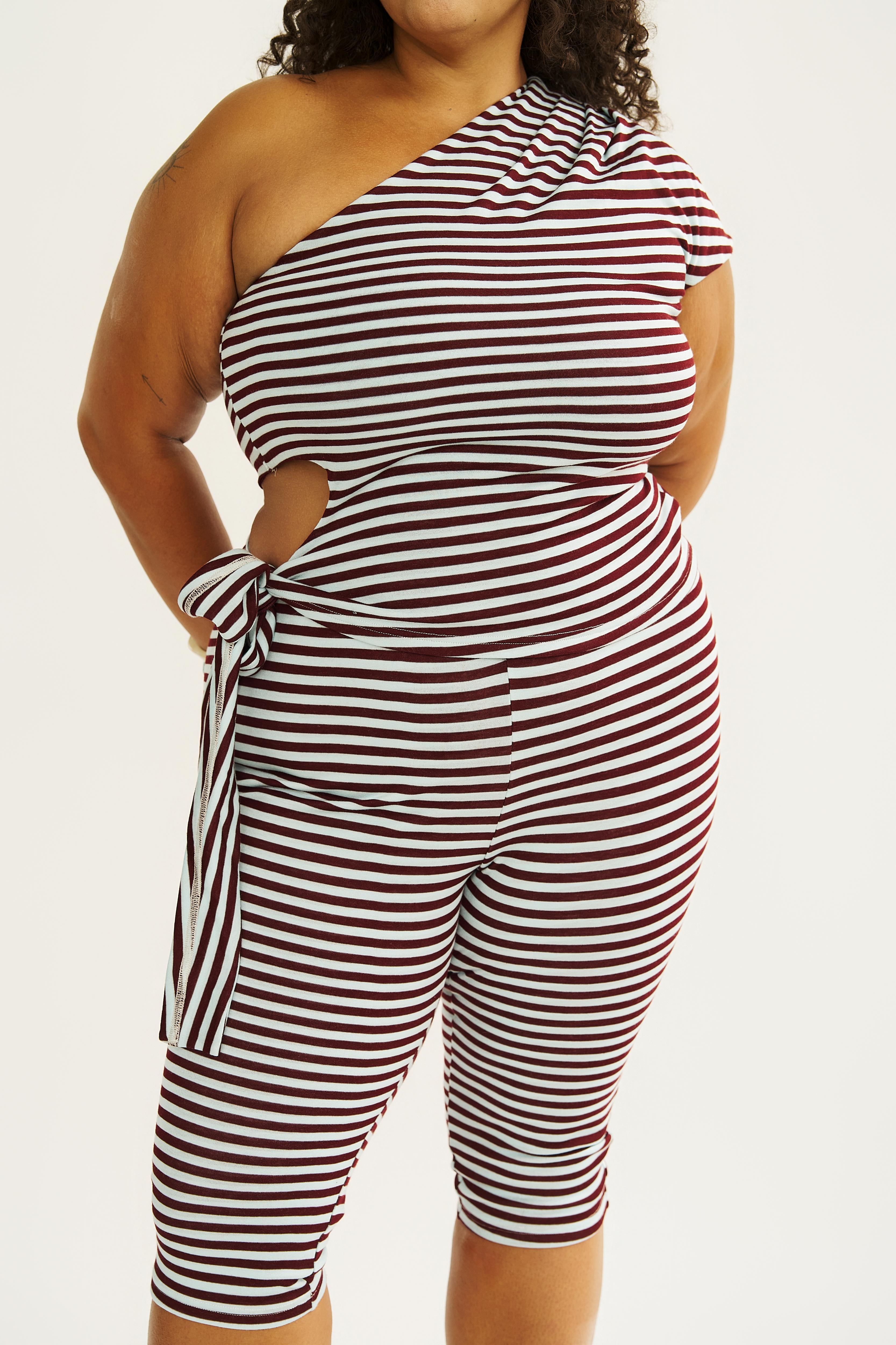 Aline - Avery Pedal Pusher Capris (L-4X)