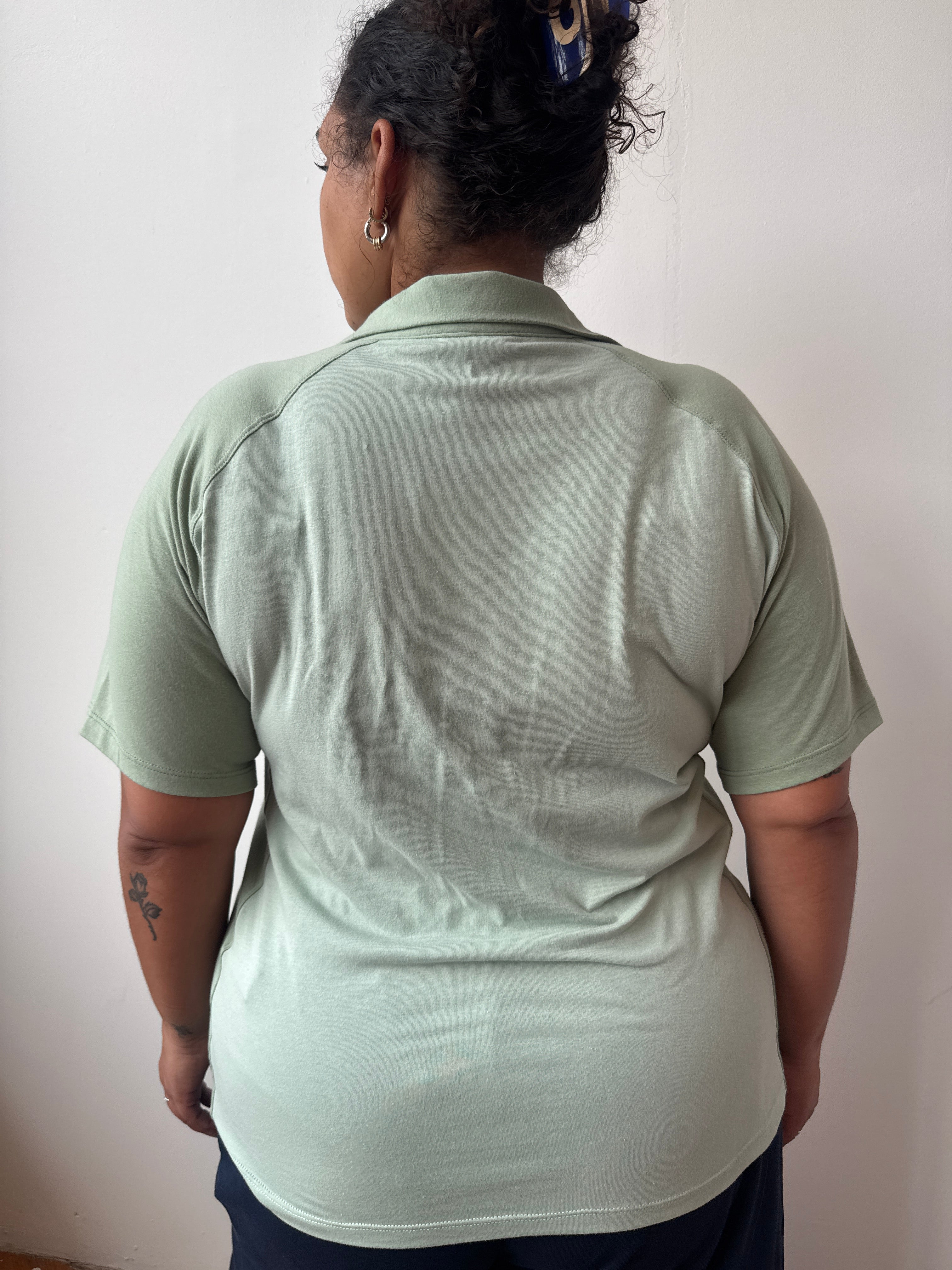 ABL ESTUDIO - Green V-Neck Polo (L-3X)