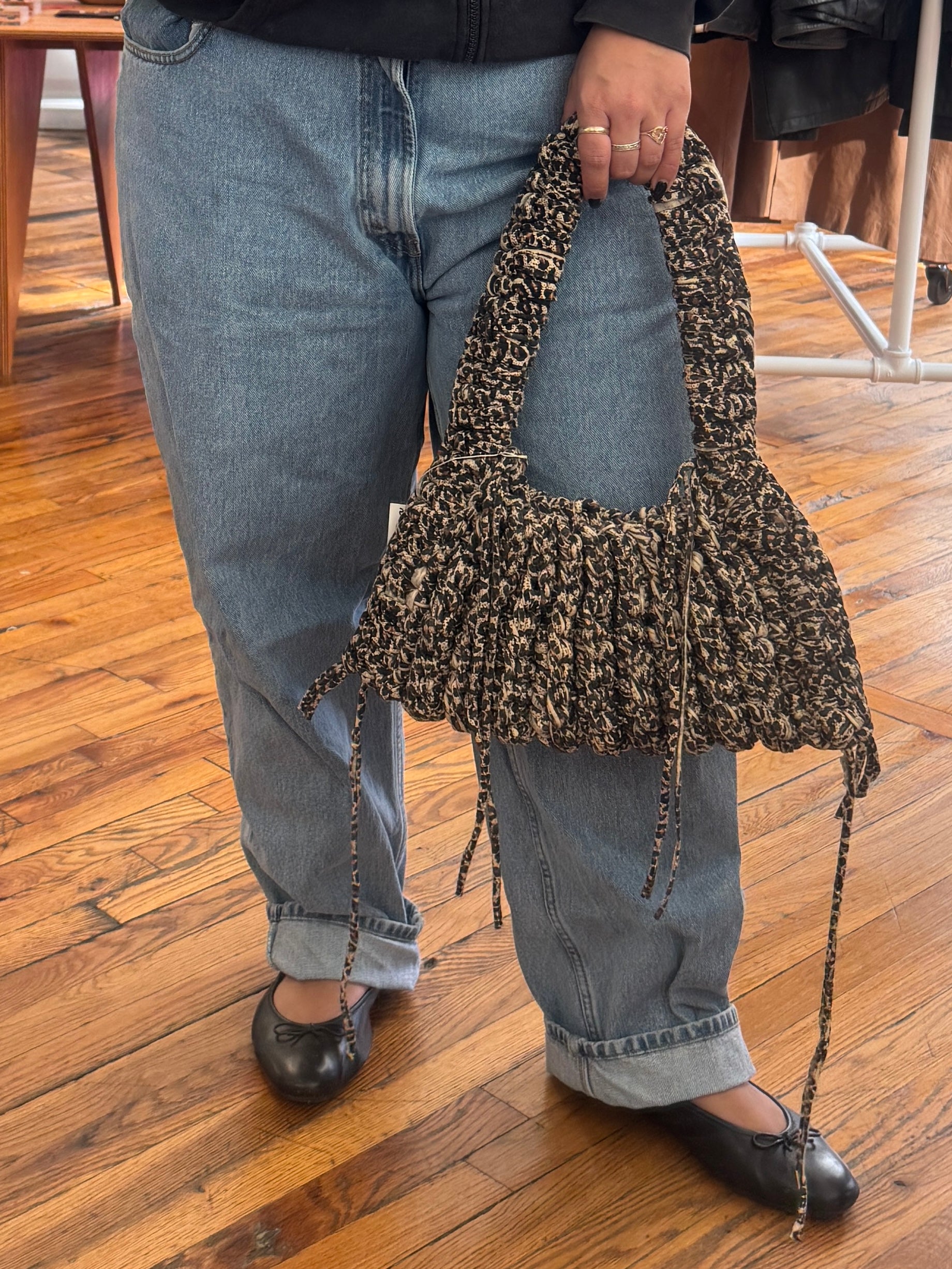 LOOSENDS - Dusk Shoulder Bag in Popped Leopard