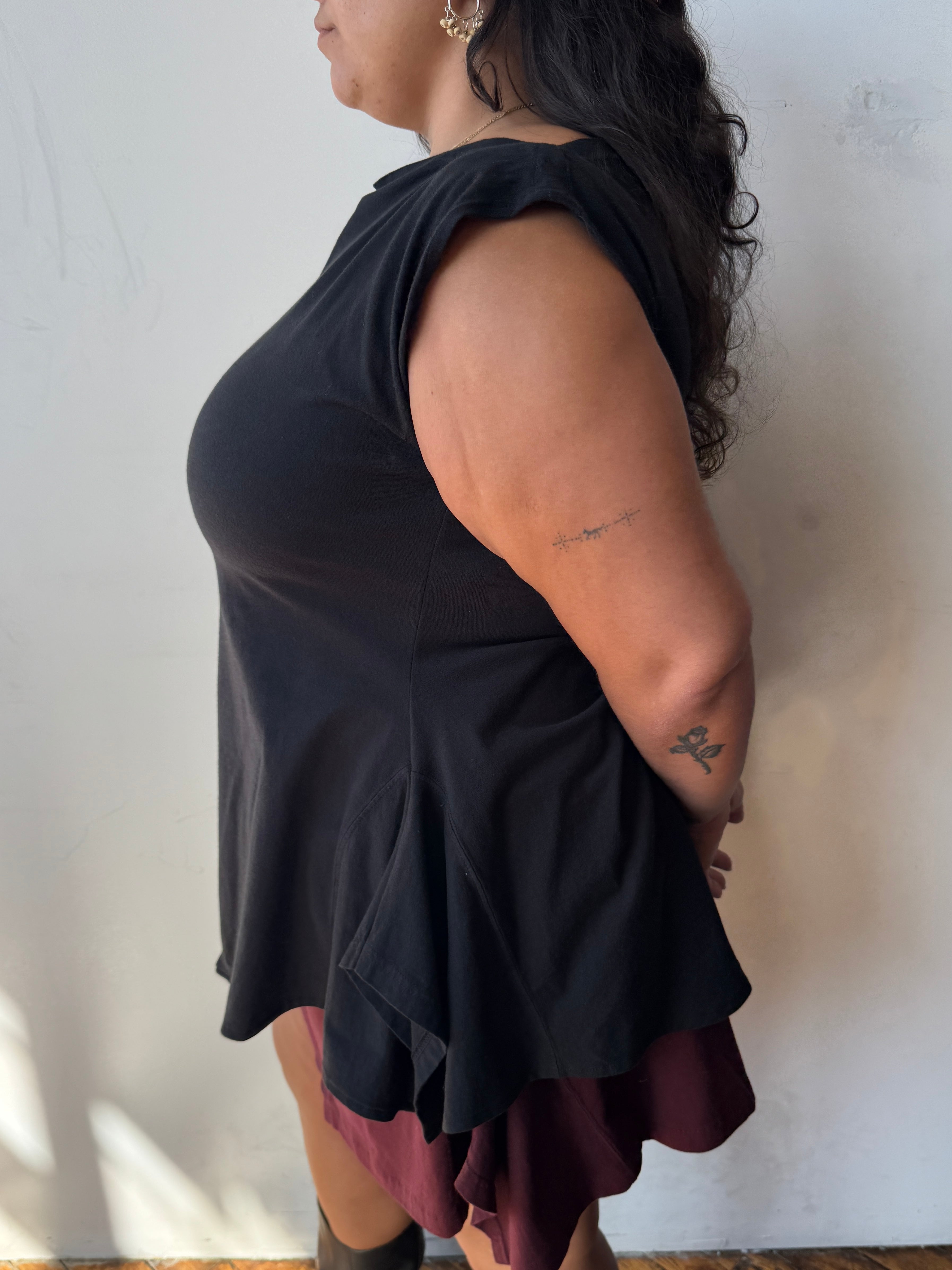 Gina Corrieri - 180 Top - Black Pocket (L/XL + XL/1X)