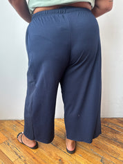 Babes - Navy Shorts (XL-3X)