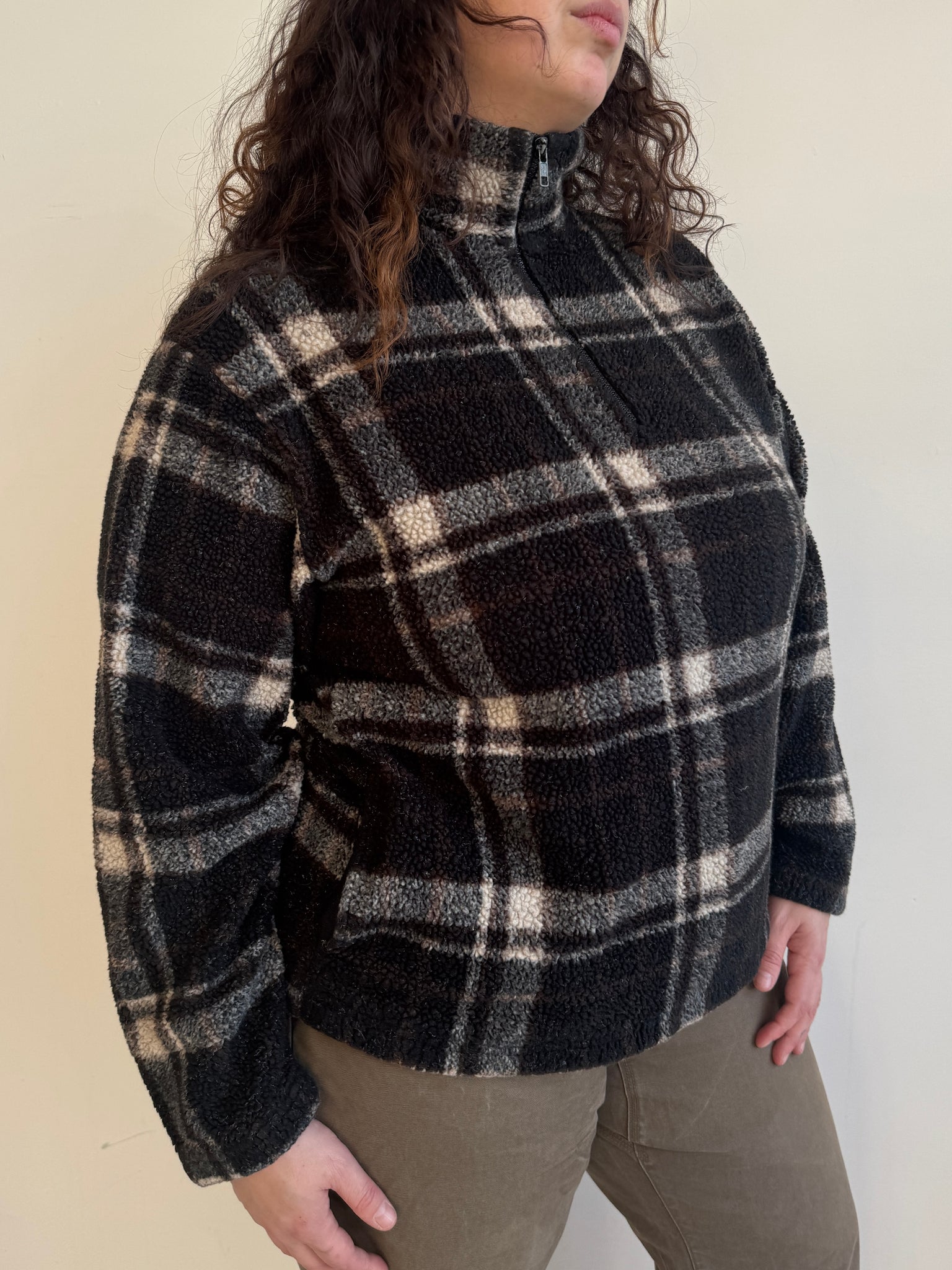 Vintage - Black and Brown Fleece Pullover (1X)