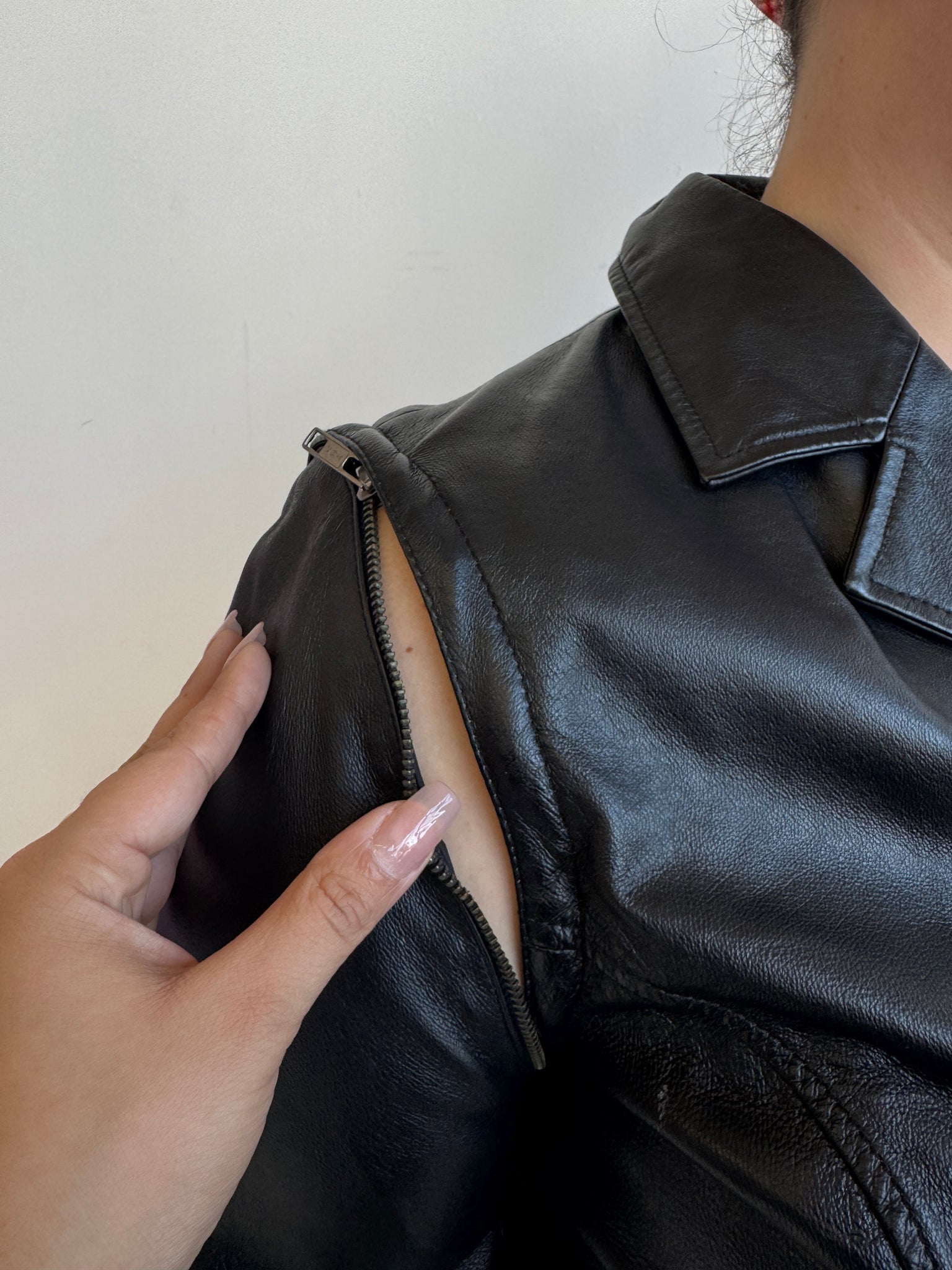 Vintage - Black Leather Jacket/Vest (XL/1X)