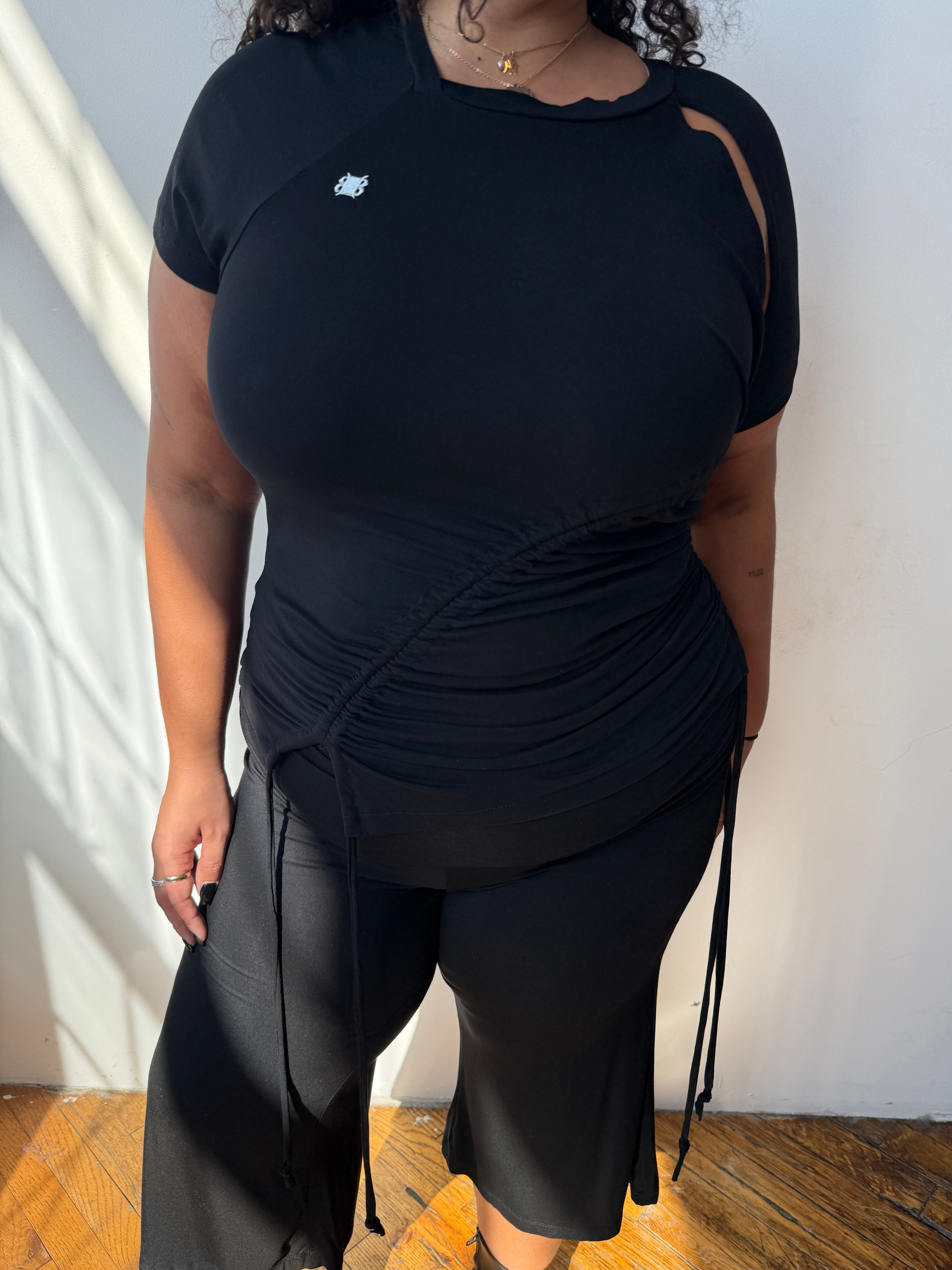 Karla Laidlaw - Ruched Short Sleeve - Black (XL-3X)