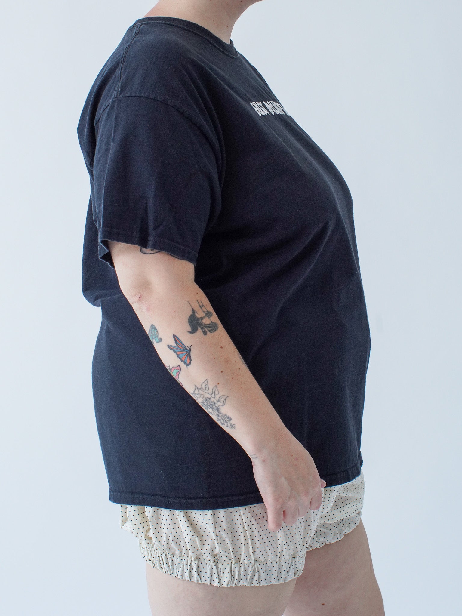 The Series - 'Just Dump Him' Tee