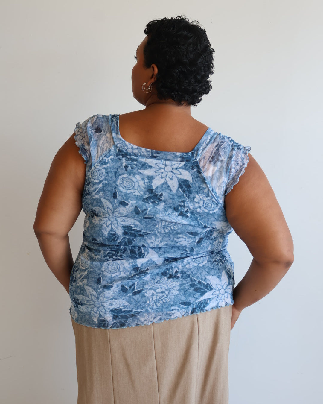Vintage - Blue Floral Mesh Top (XL-2X)