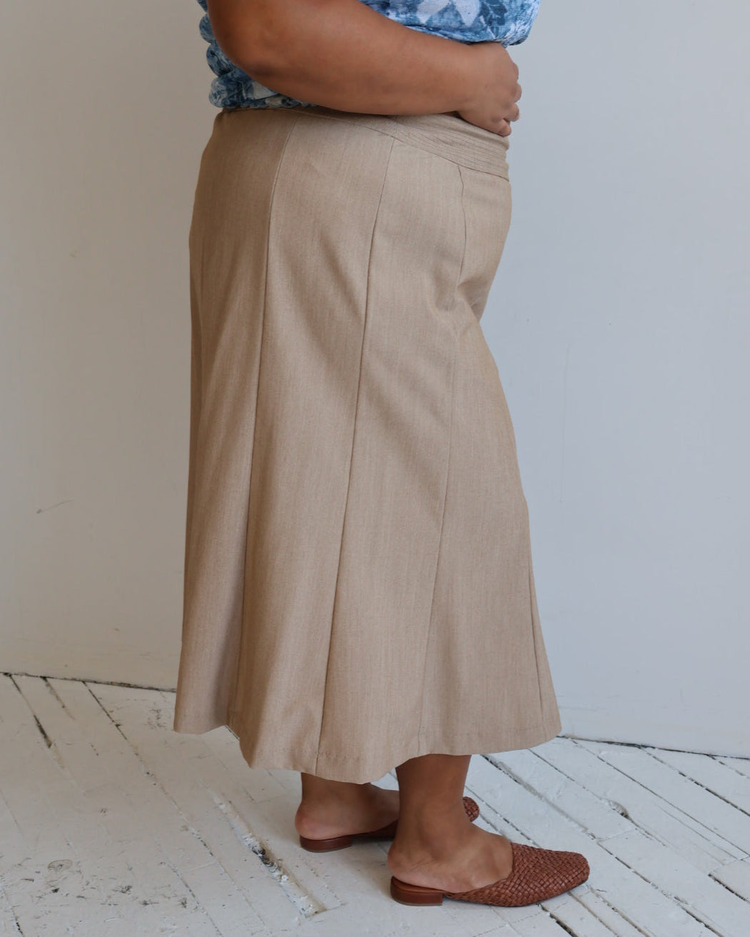 Vintage - Beige Paneled Skirt (1X/2X)