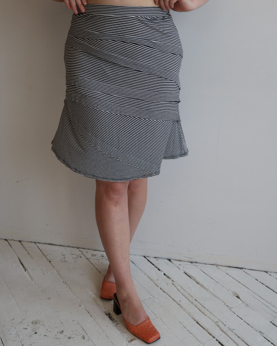 Vintage - Black & White Stripe Skirt (L/XL)