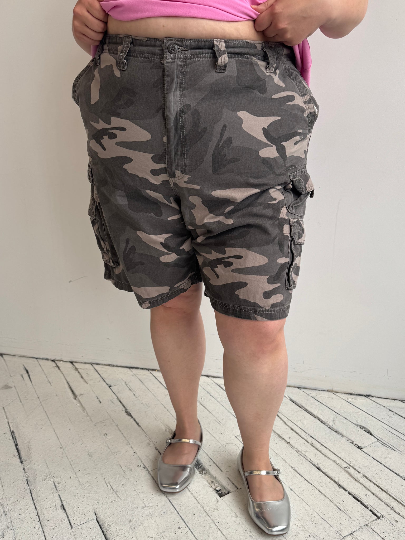 Vintage - Camo Shorts (3X)