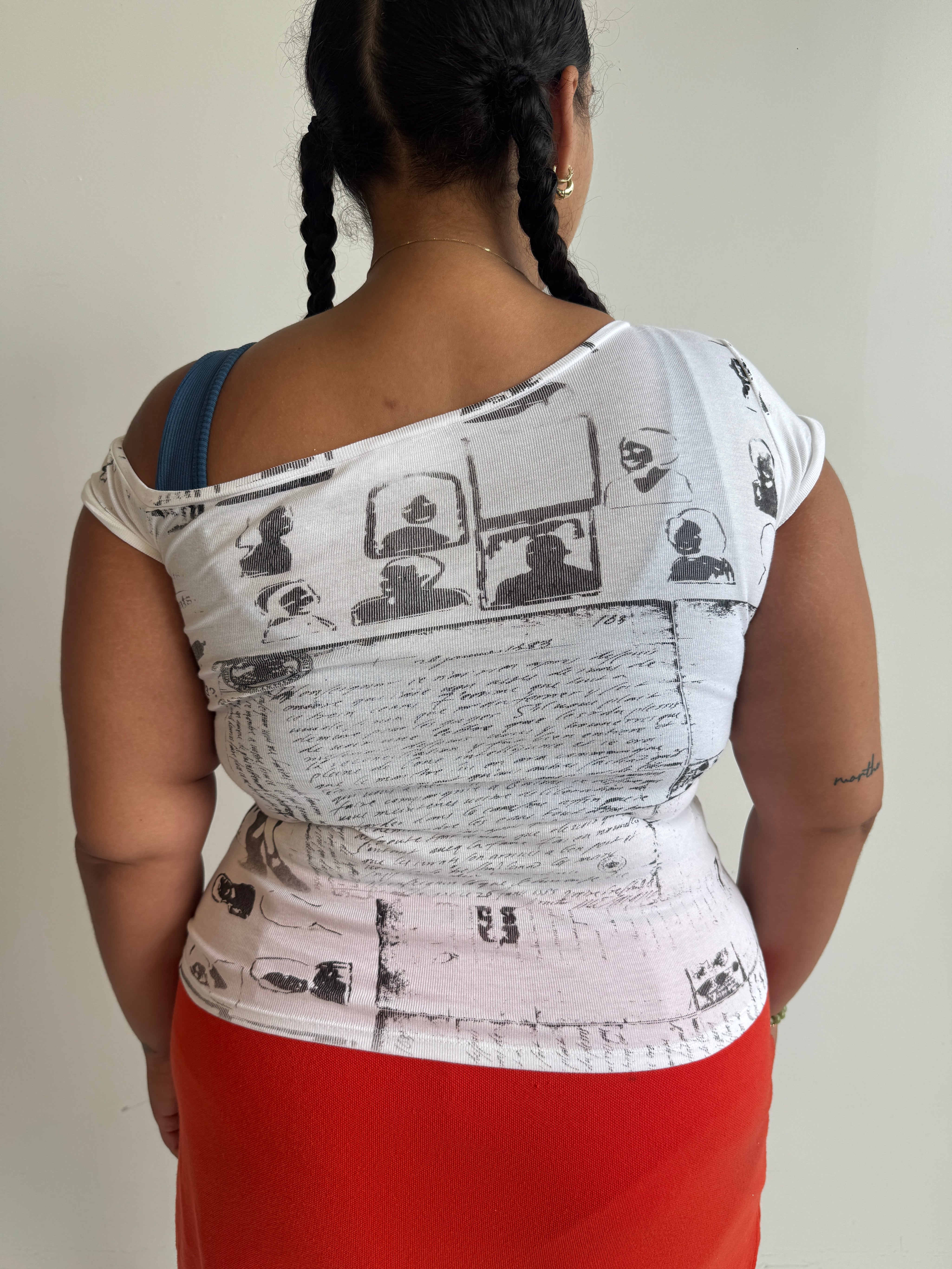 Ophelia Byrne - Postage Off The Shoulder Top (1X)