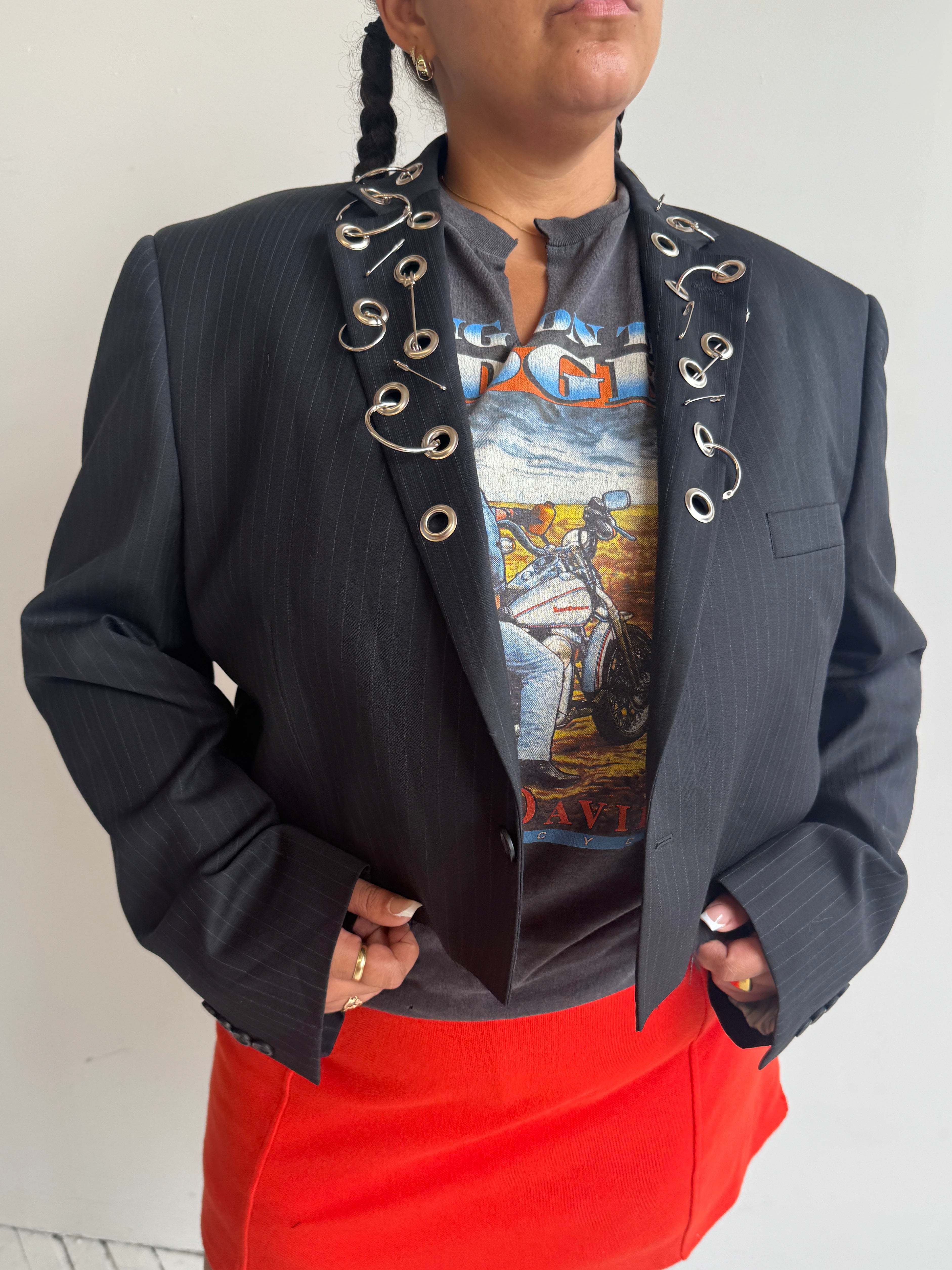 Shop Journal - Cropped Embellished Blazer (1X)