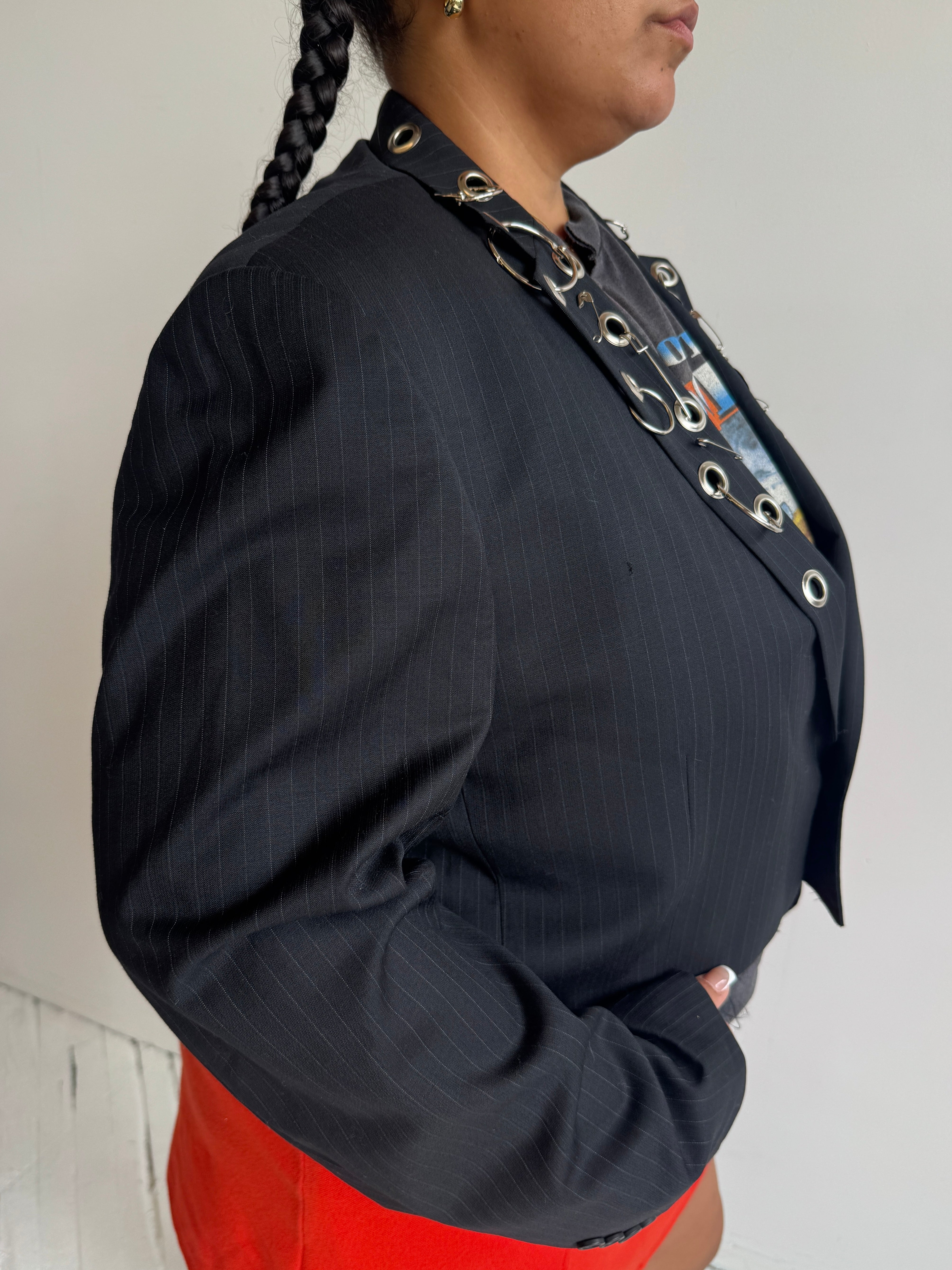 Shop Journal - Cropped Embellished Blazer (1X)