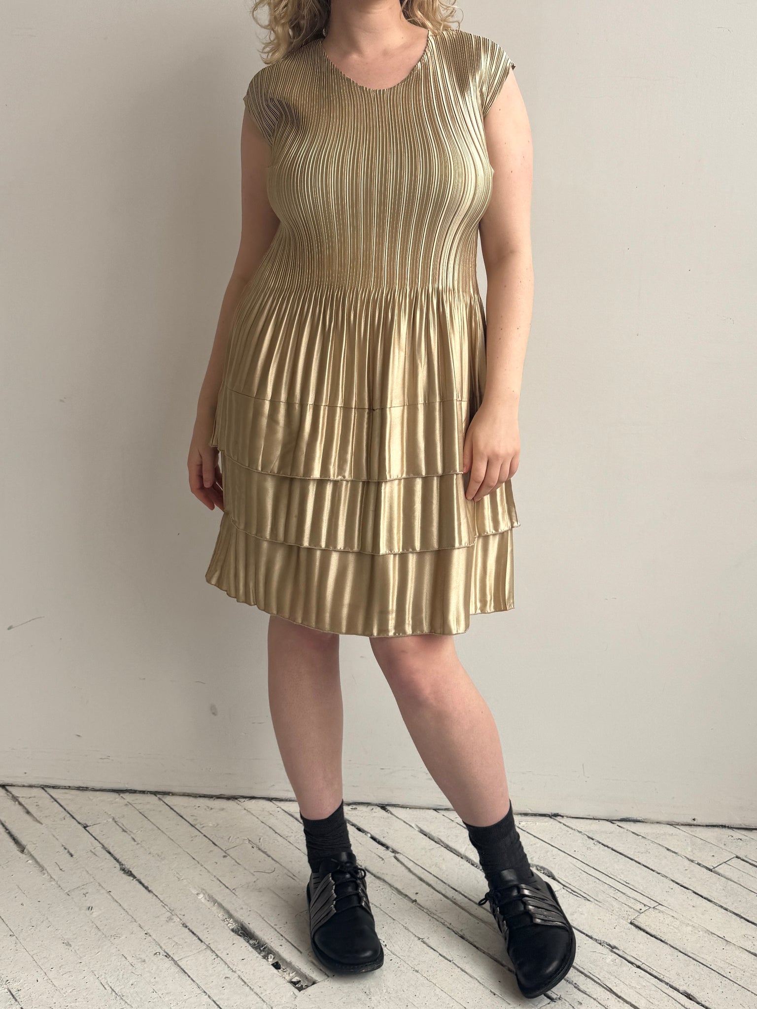 Vintage - Gold Pleated Dress (S-1X)