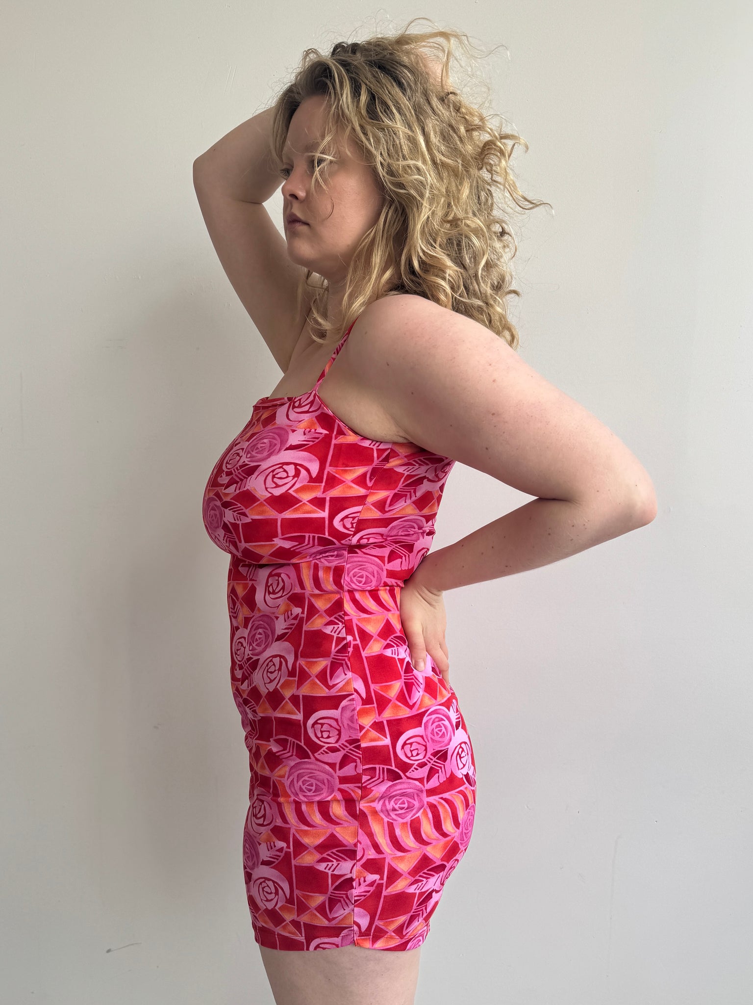 Vintage - Rose Asymmetric Dress (L/XL)