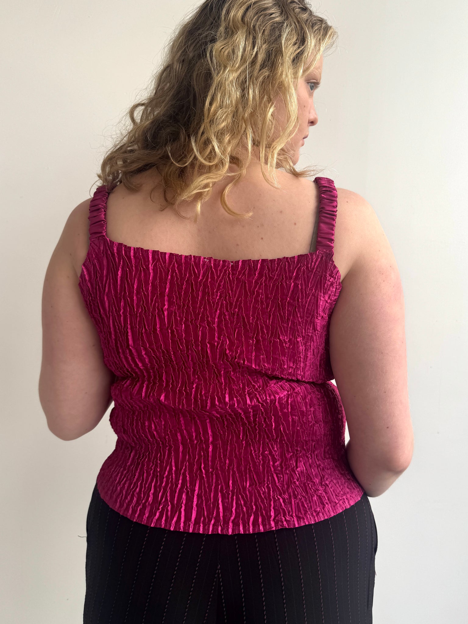 Vintage - Fuchsia Crinkle Tank (M-1X)
