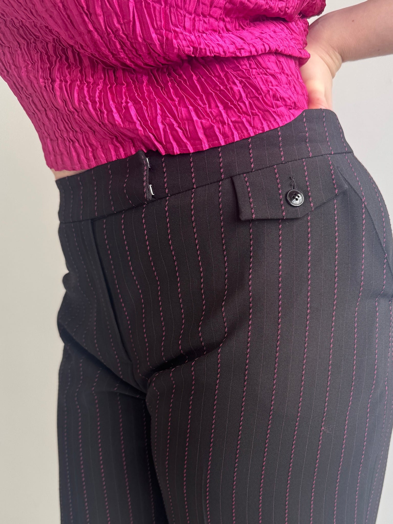 Vintage - Pink Pinstripe Trousers (XL)