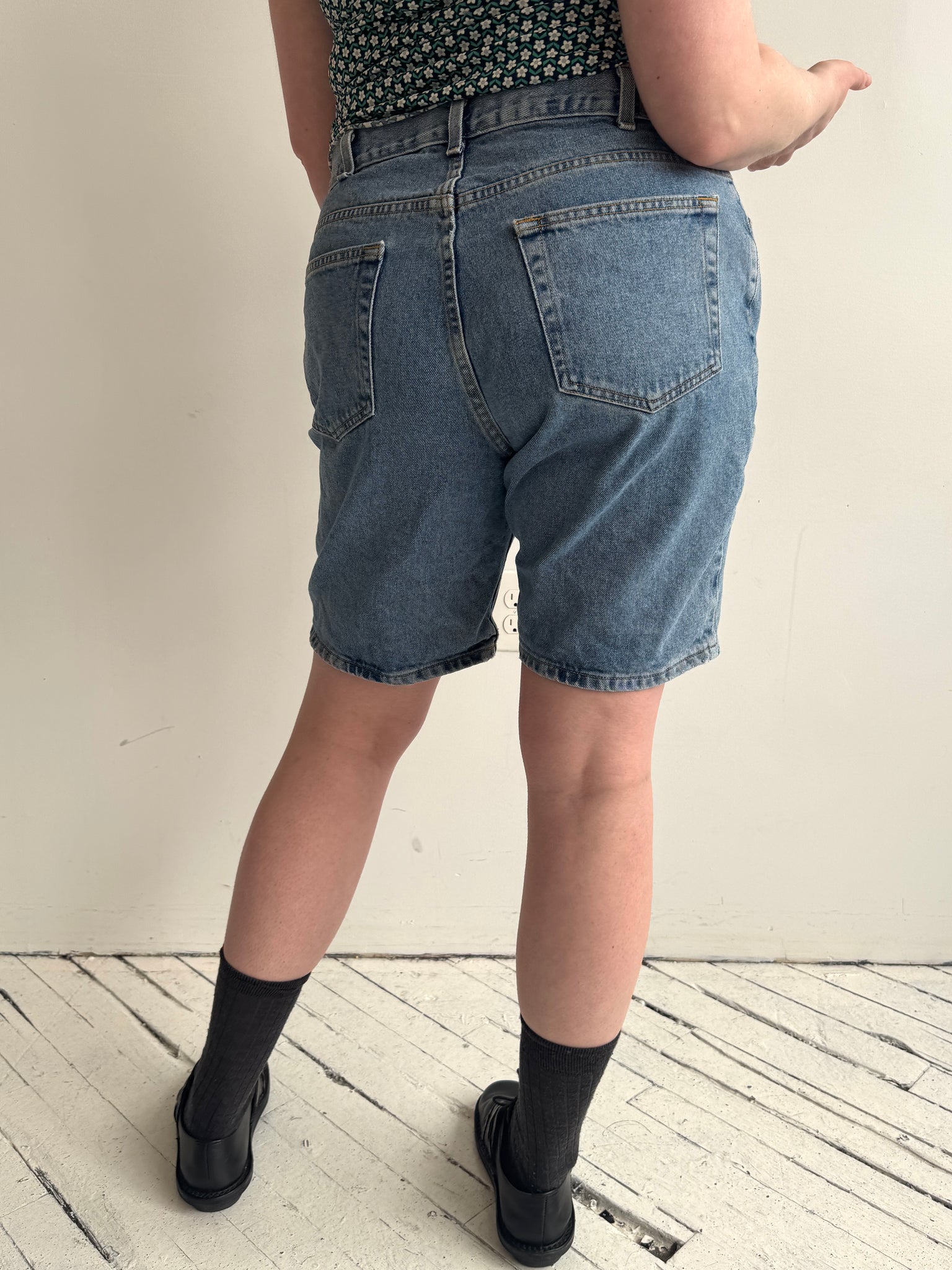 Vintage - Midwash Jorts (XL)