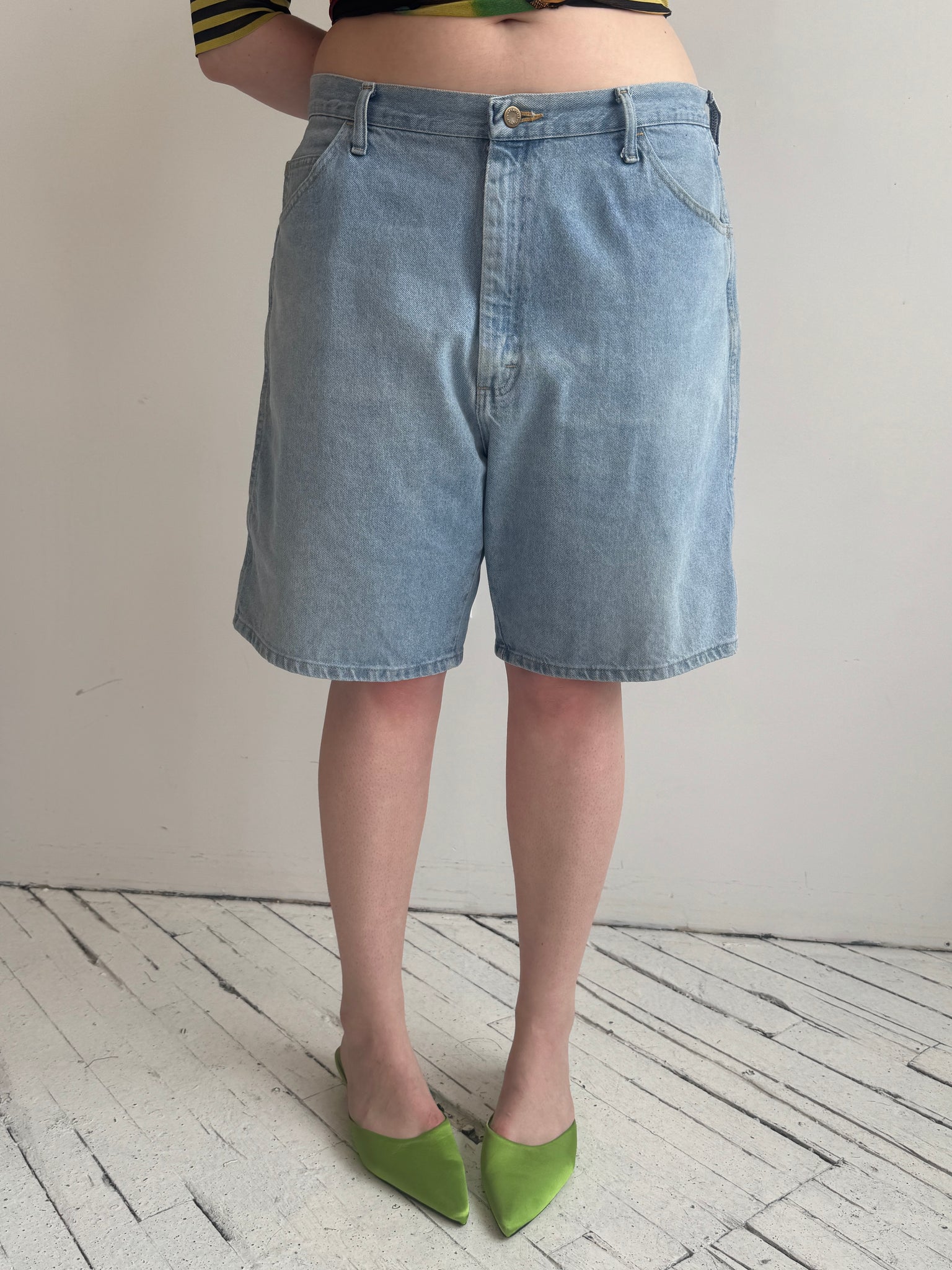 Vintage - Light Wash Jorts (1X)