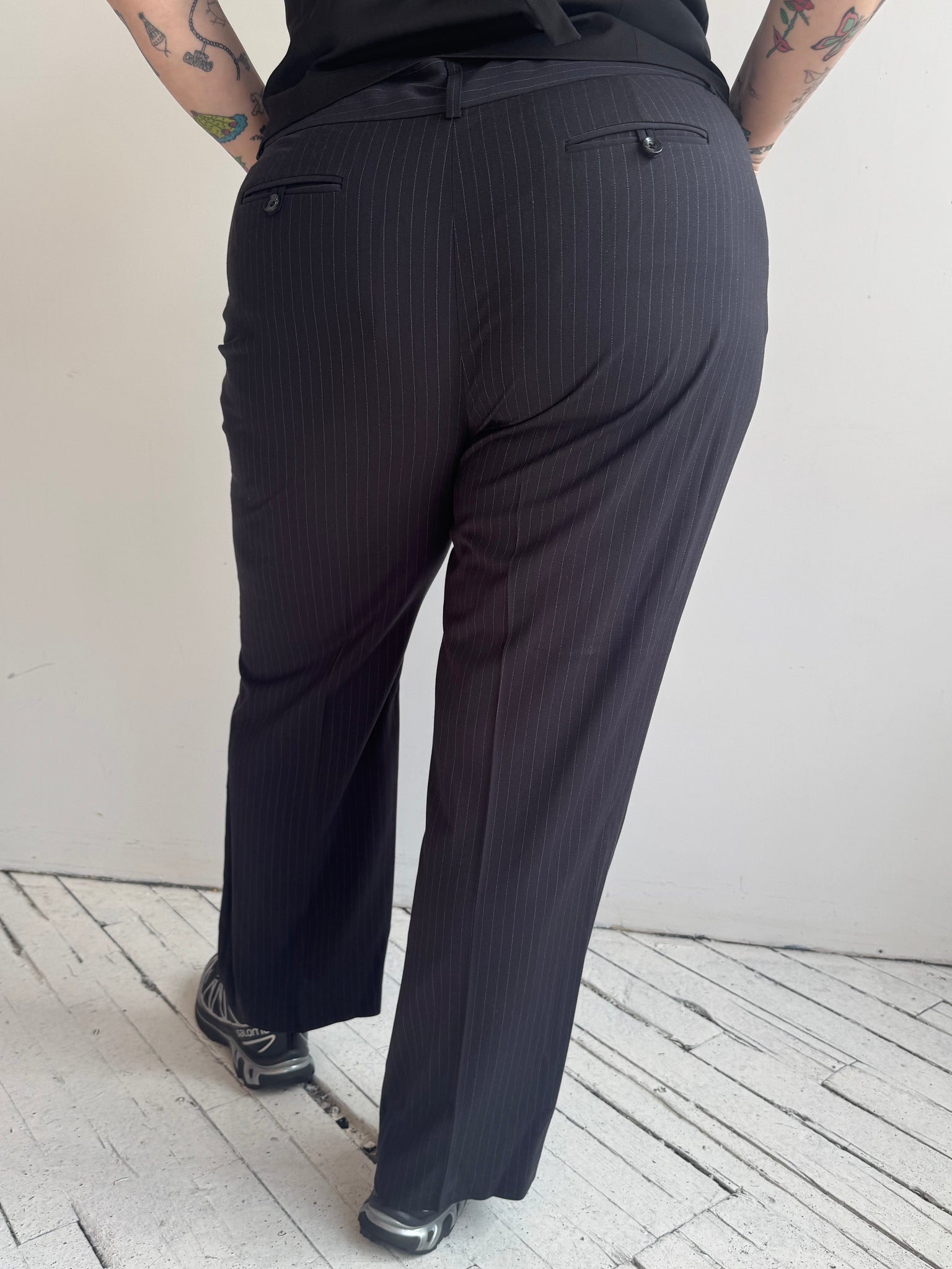 Vintage - Black Pinstripe Pants (2X)