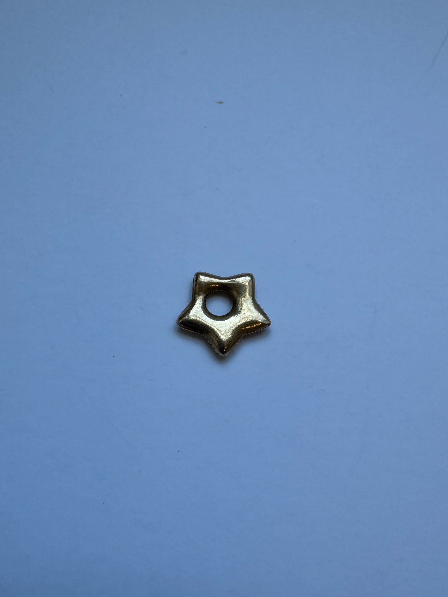 Vintage - 14K Gold Puffy Star Pendant