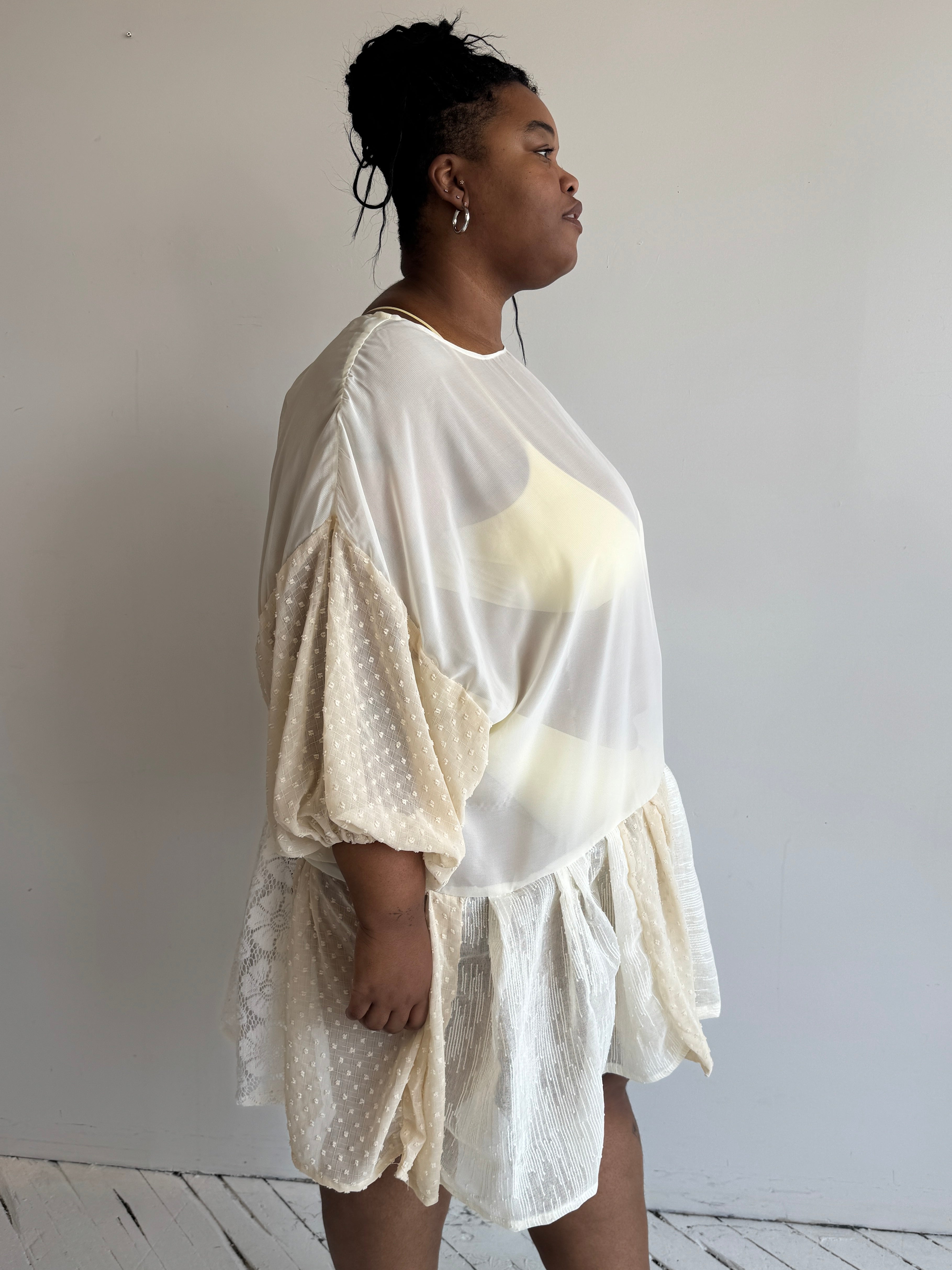 makmak - Sheer Cream Ruffle Dress (L-5X)