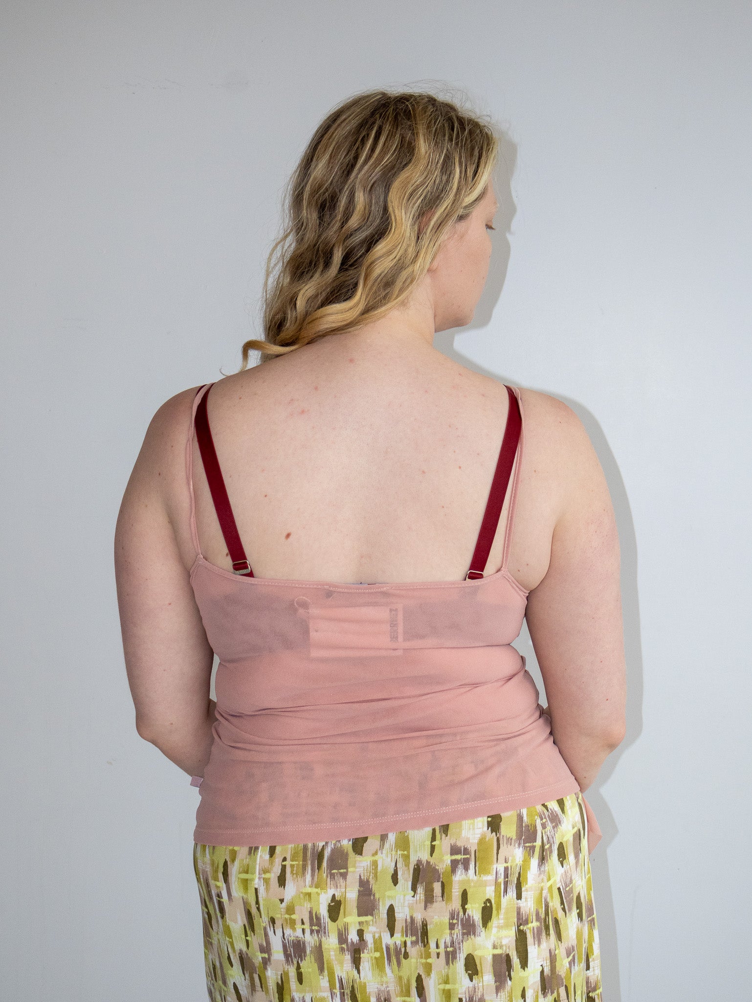 Italian Vintage - Blush Mesh Tank (XL)