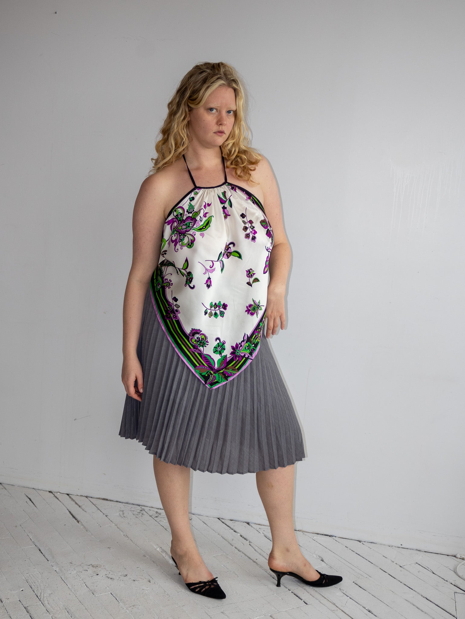 Vintage - Gray Pleated Skirt (XL)