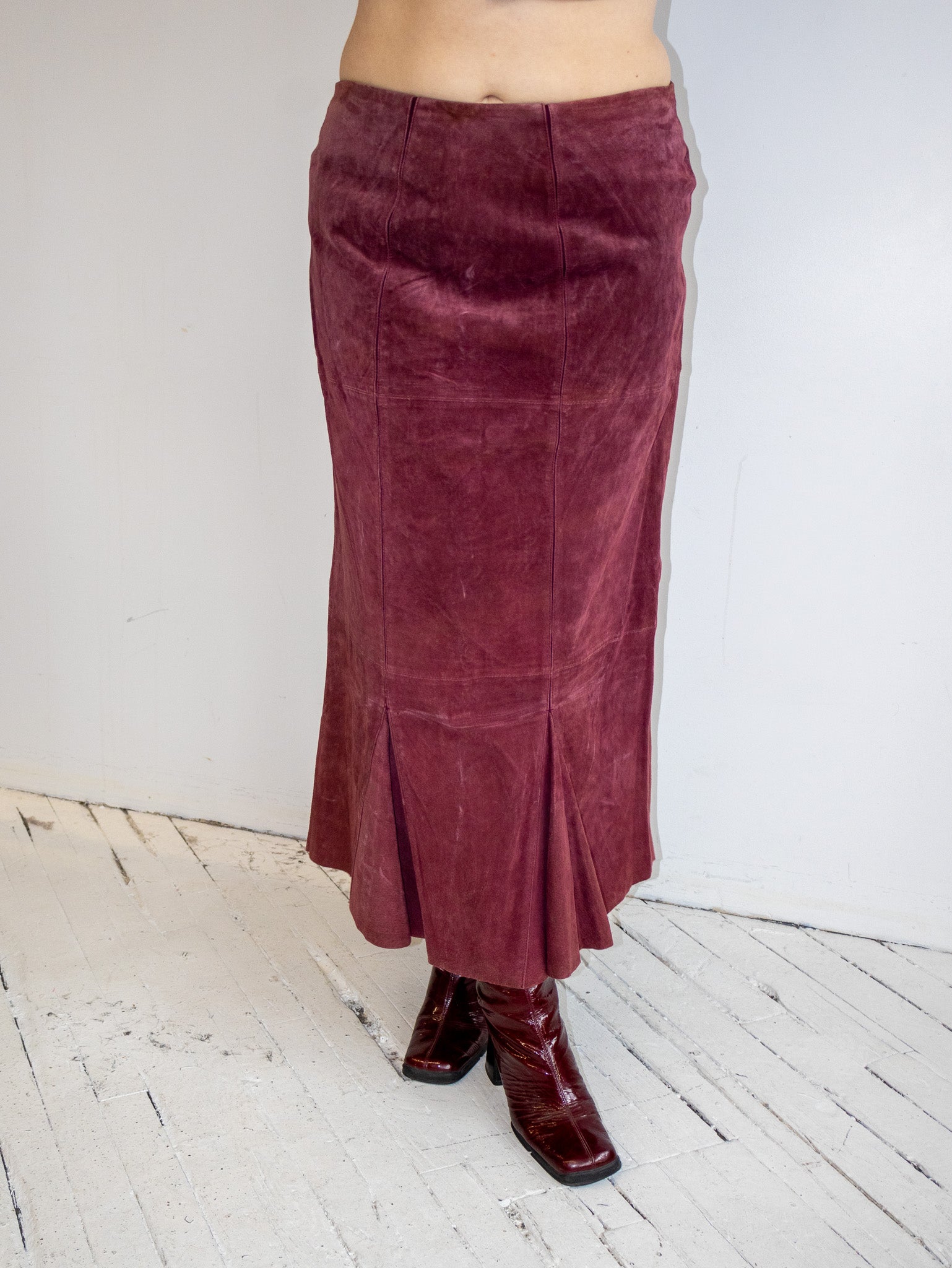 Vintage - Wine Suede Maxi Skirt (XL)