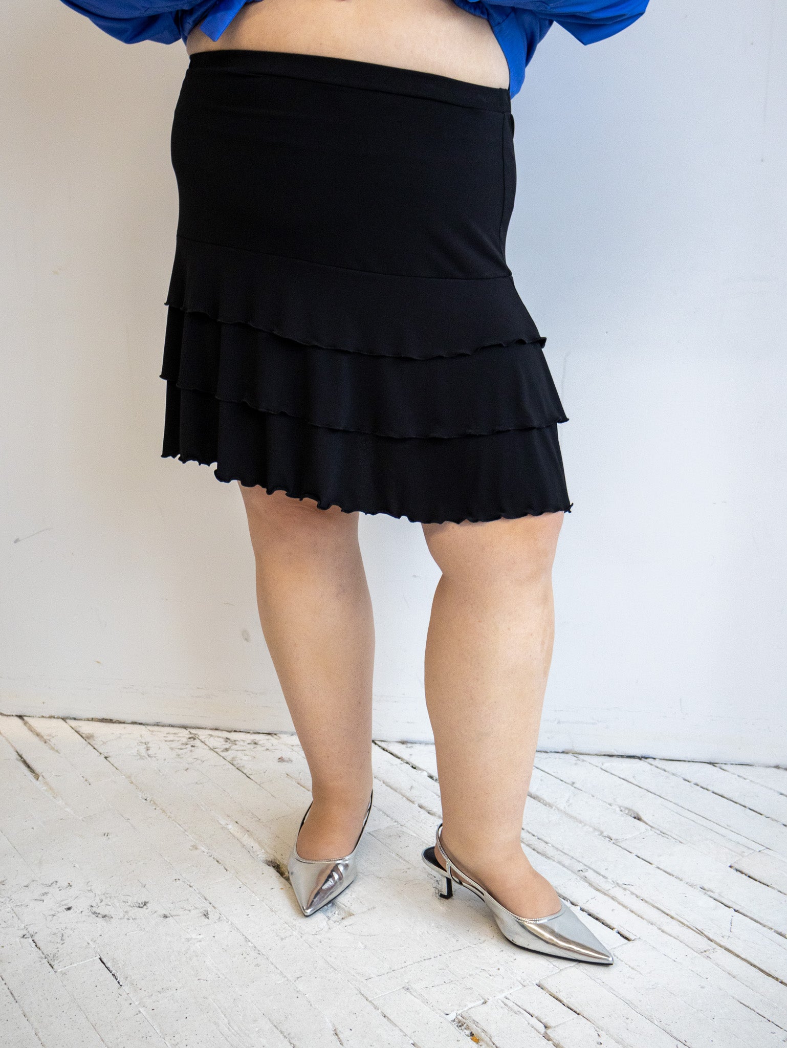 Vintage - Black Stretch Ruffle Skirt (1X-3X)