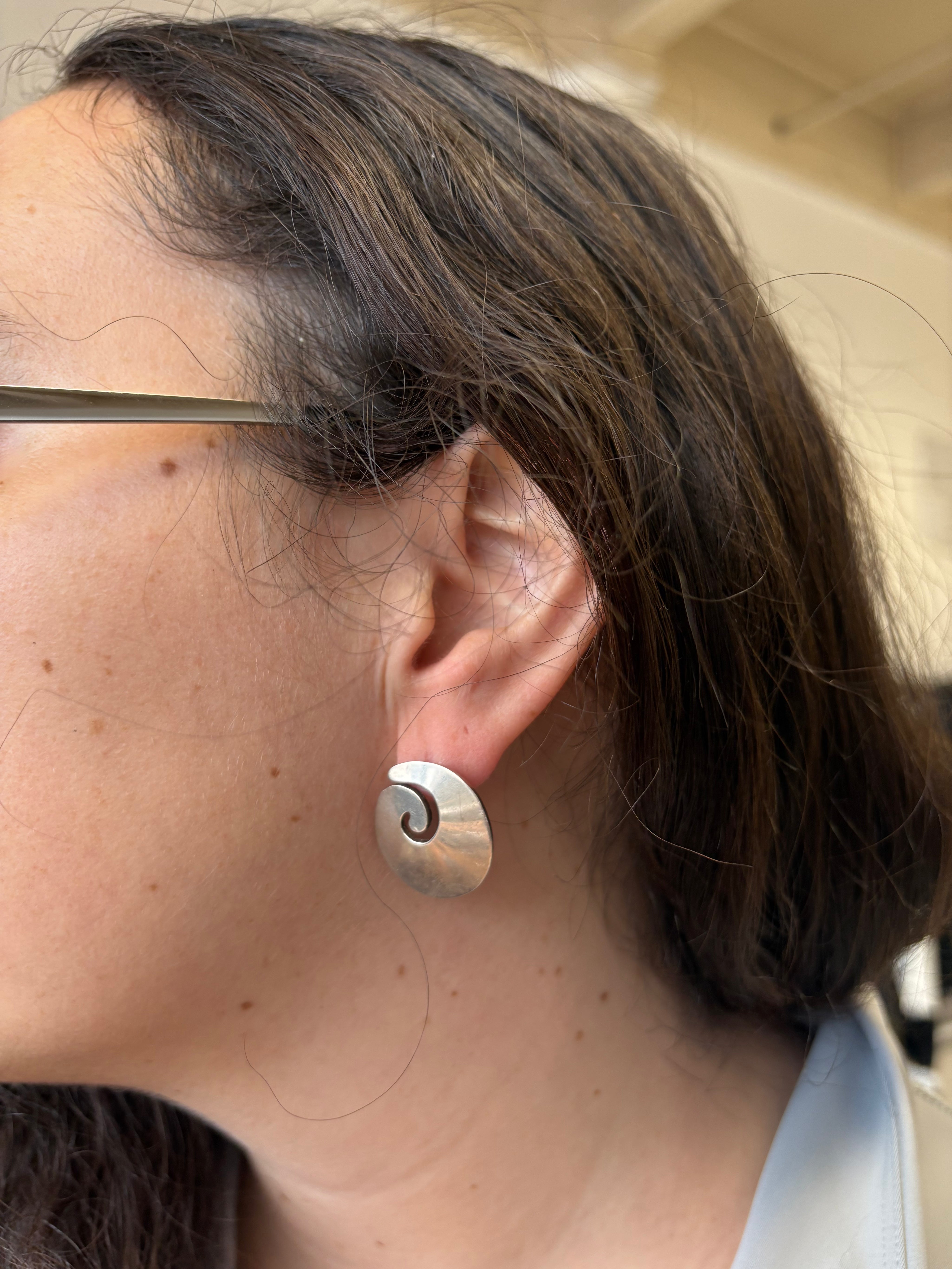 Vintage - Silver Spiral Studs