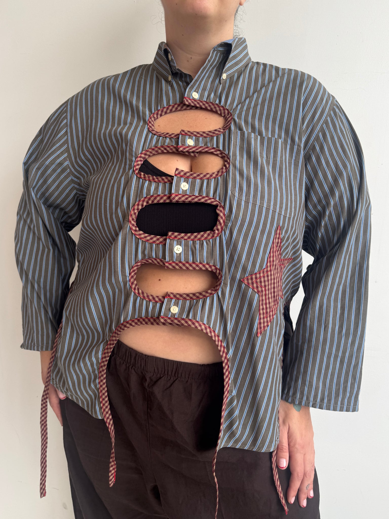 Tiberi x BRZ - Brown & Red Reworked Cutout Star Shirt (1X)