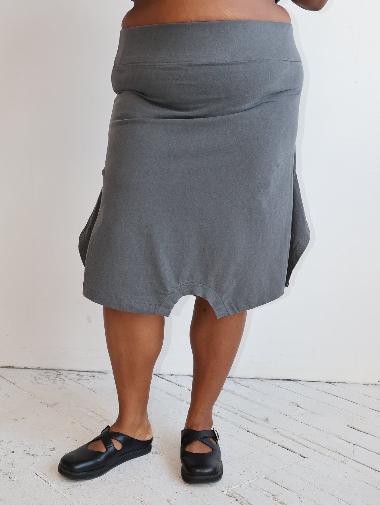 Gina Corrieri x BRZ - Gray Midi T-Skirt (XL-3X)